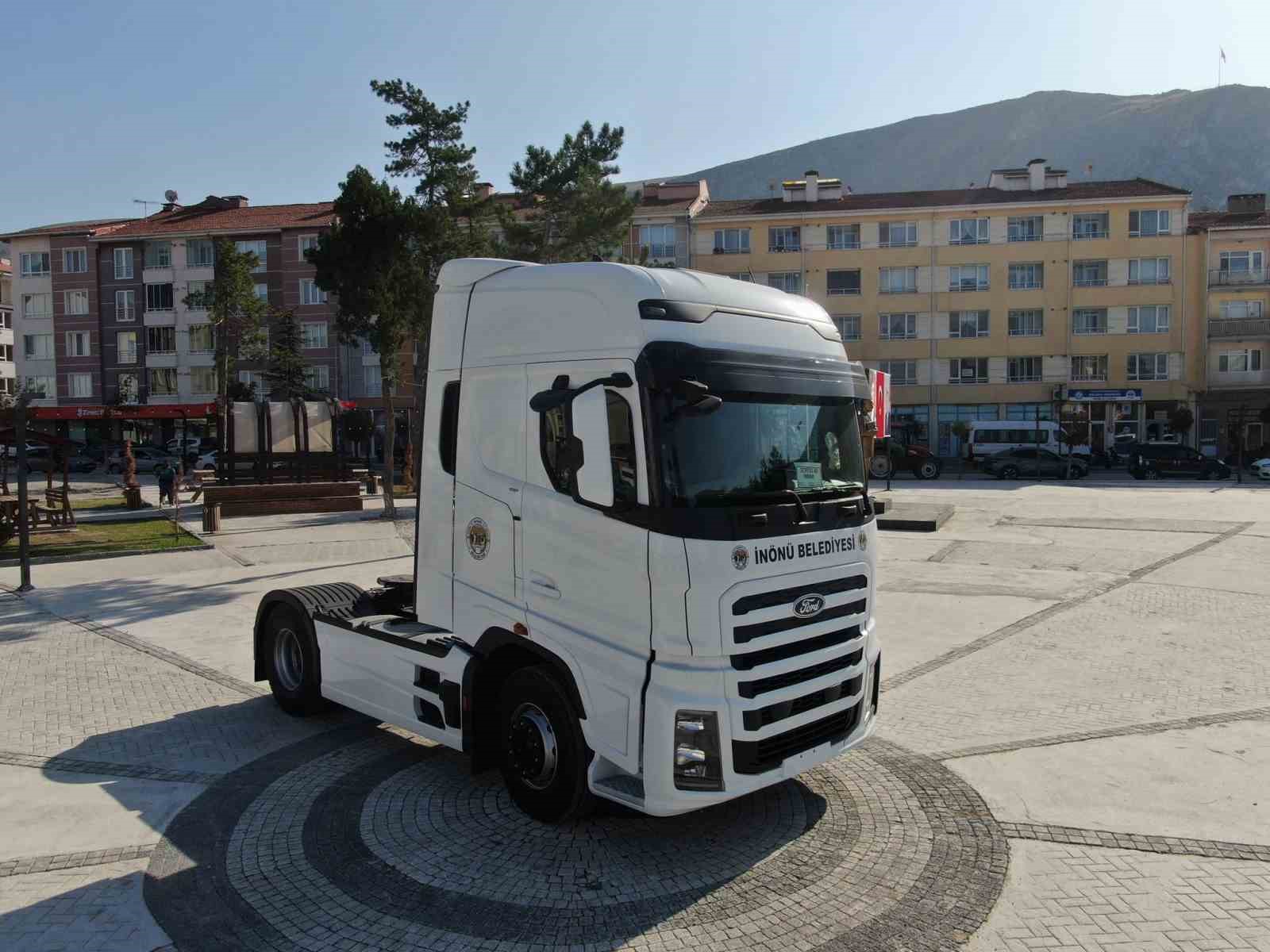 İnönü Belediyesi araç filosunu güçlendiriyor