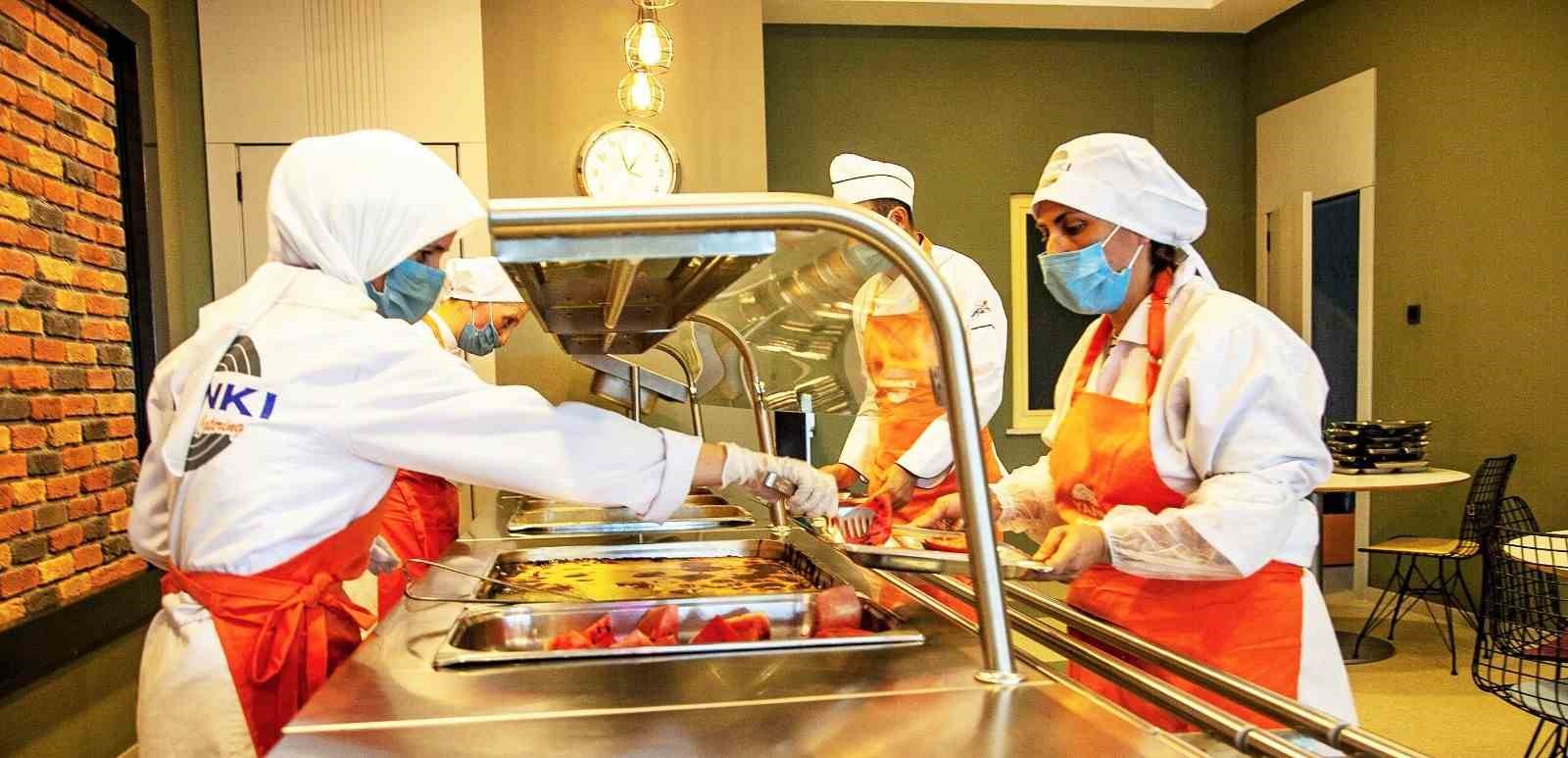 Endüstriyel yemek sektöründe kalite ölçülebilir standartlarla yükseliyor