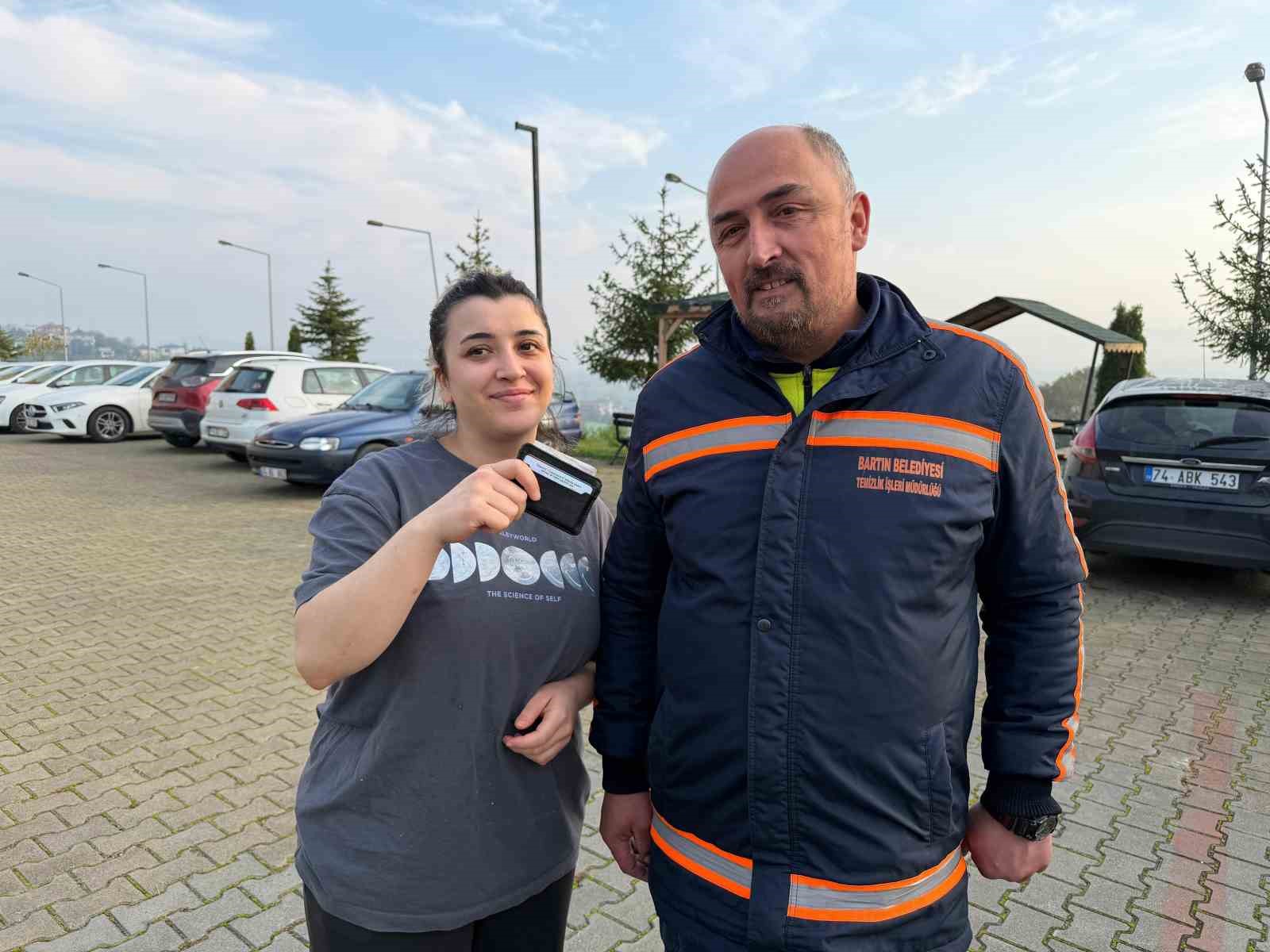 Temizlik personelinden duyarlı davranış