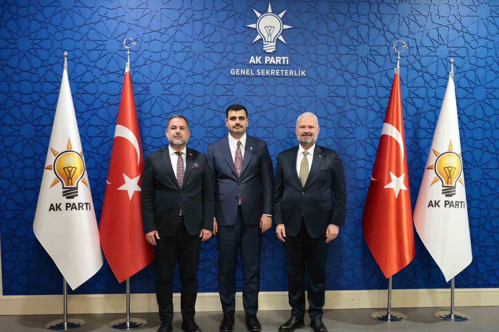 Başkan Pehlivan’dan Cumhurbaşkanı Erdoğan’a incir ikramı