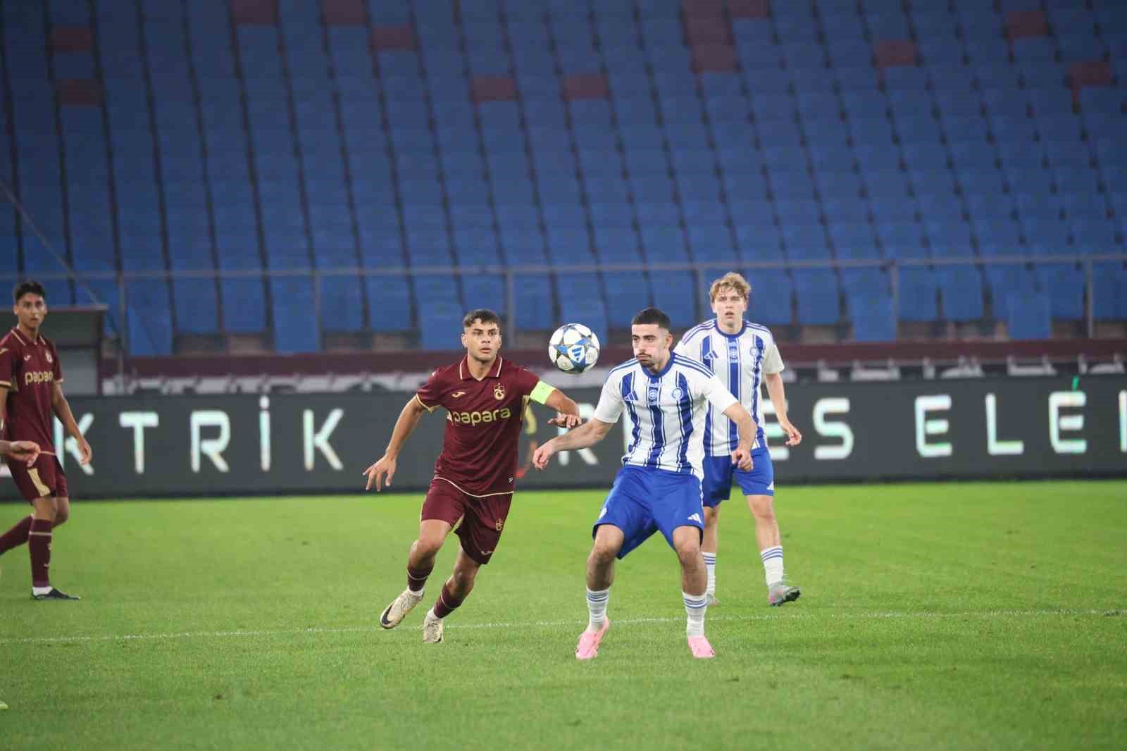 UEFA Gençlik Ligi: Trabzonspor U19: 0 - HJK Helsinki U19: 1