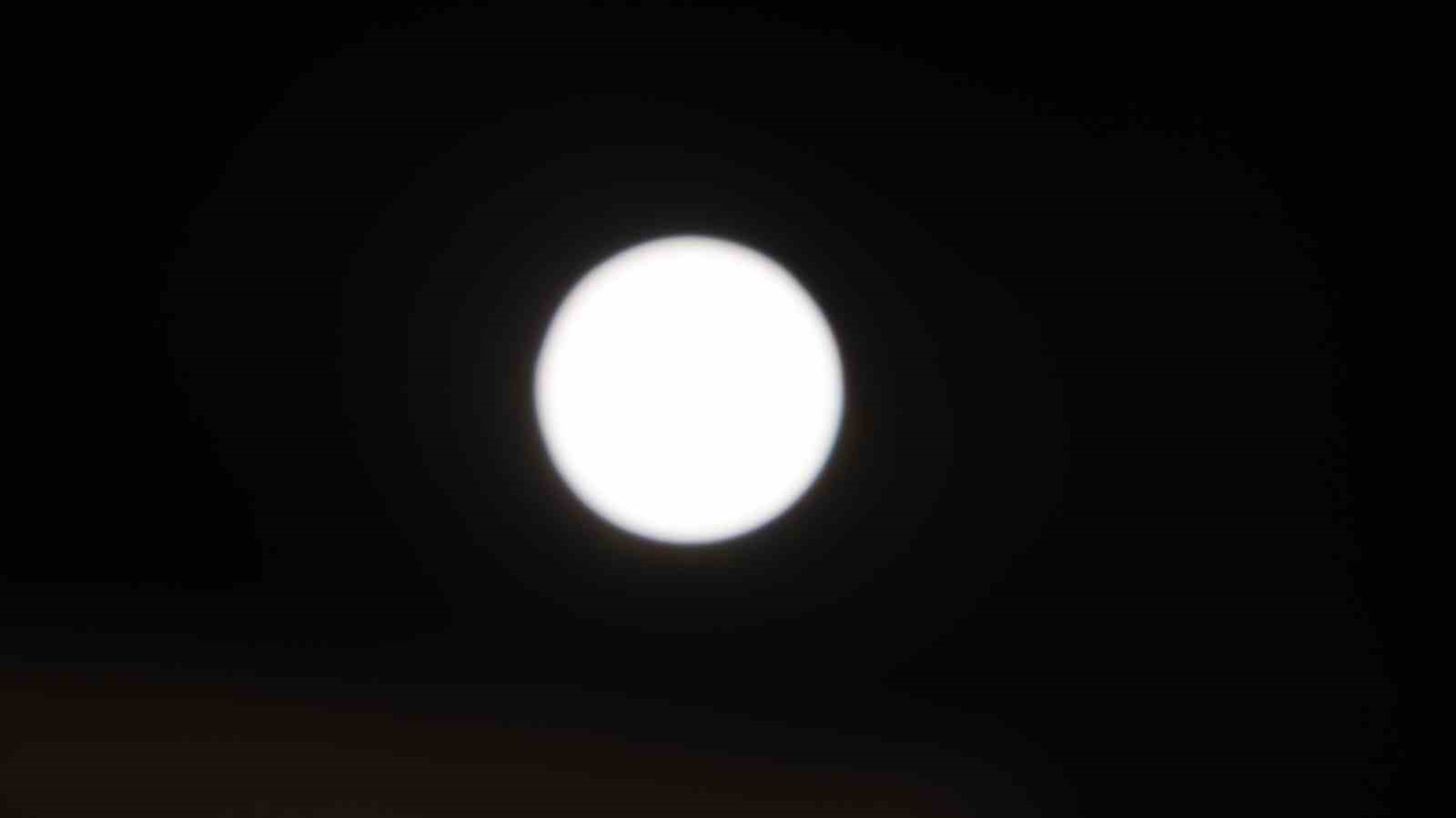 Kırşehir’de "Kunduz Süper Ay" gökyüzünü aydınlattı