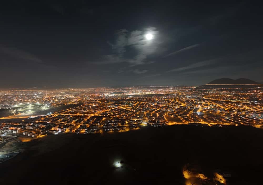 Kunduz S&uuml;per Ay merakı Hıdırellez G&ouml;k G&ouml;zlem Evi&rsquo;ni doldurdu
