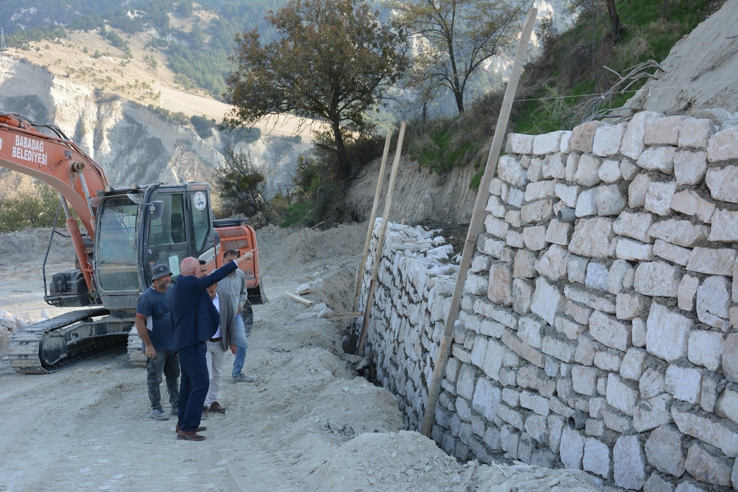 Babadağ’da sosyal tesis inşaatı hızla devam ediyor
