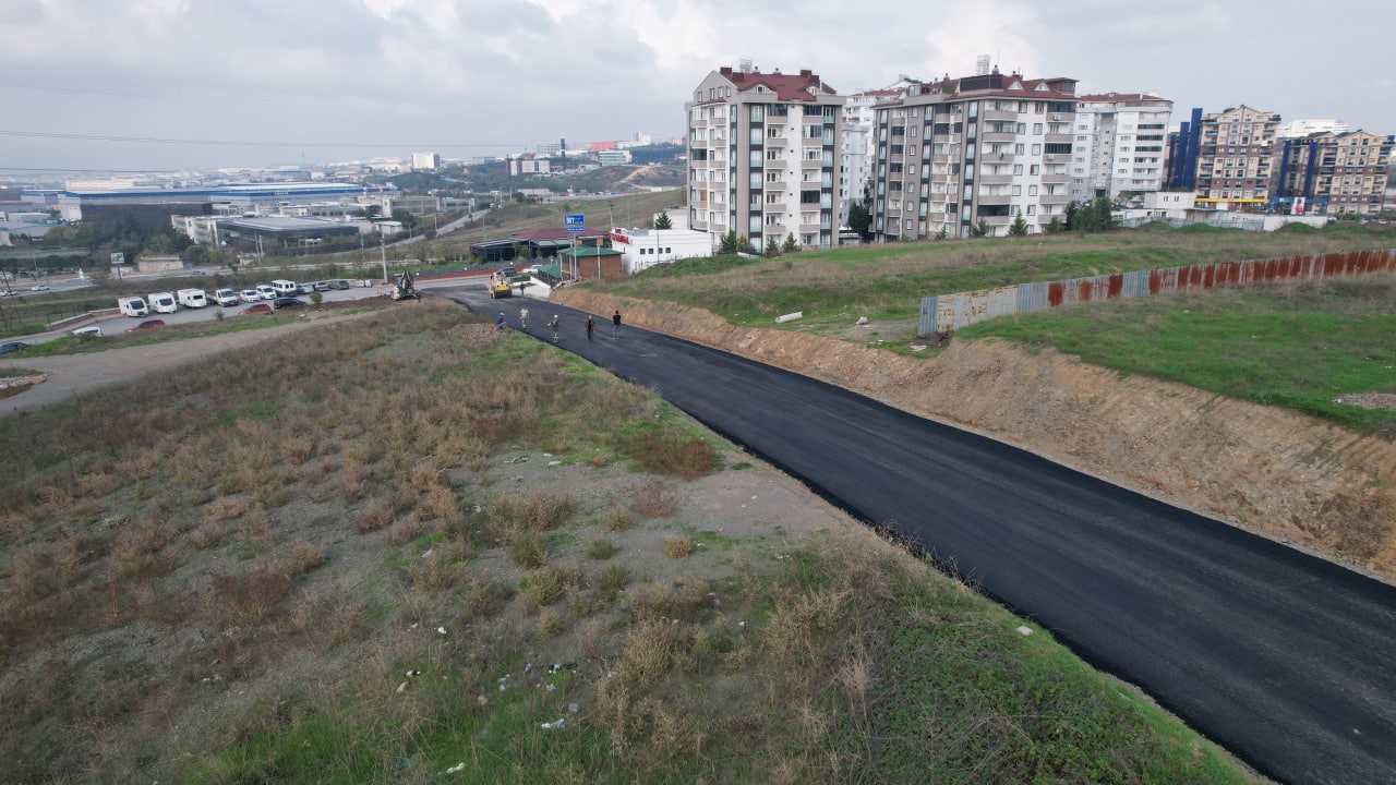 Çayırova’da 3 mahallede yol yenileme çalışması
