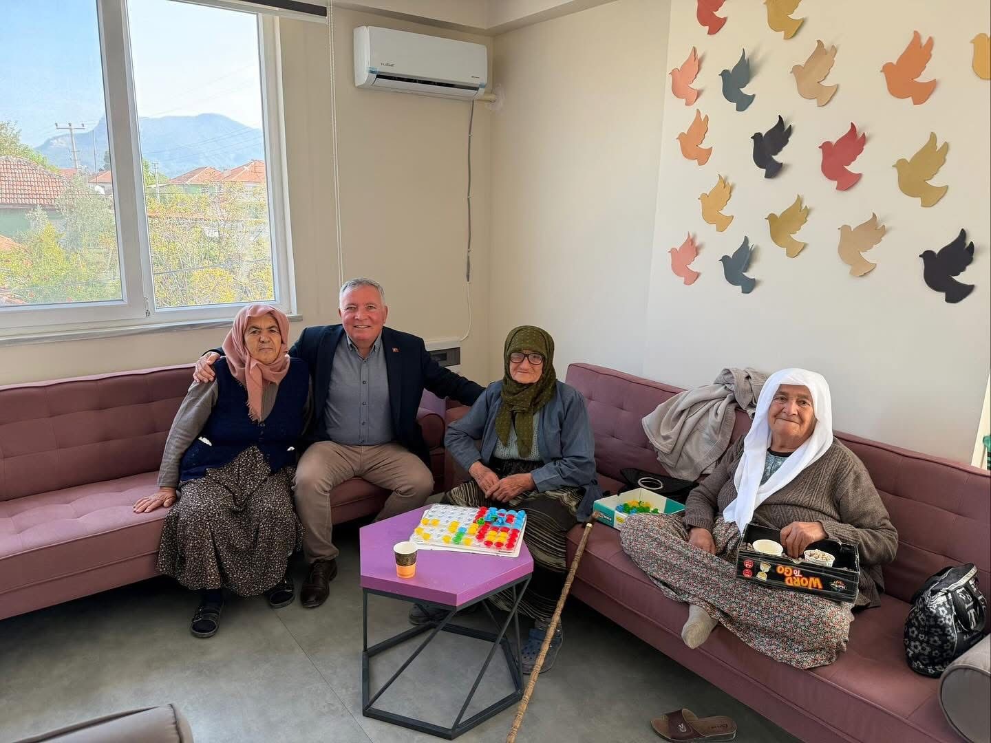 Başkan Kepenek’ten Yaşlı Rehabilitasyon Merkezine anlamlı ziyaret