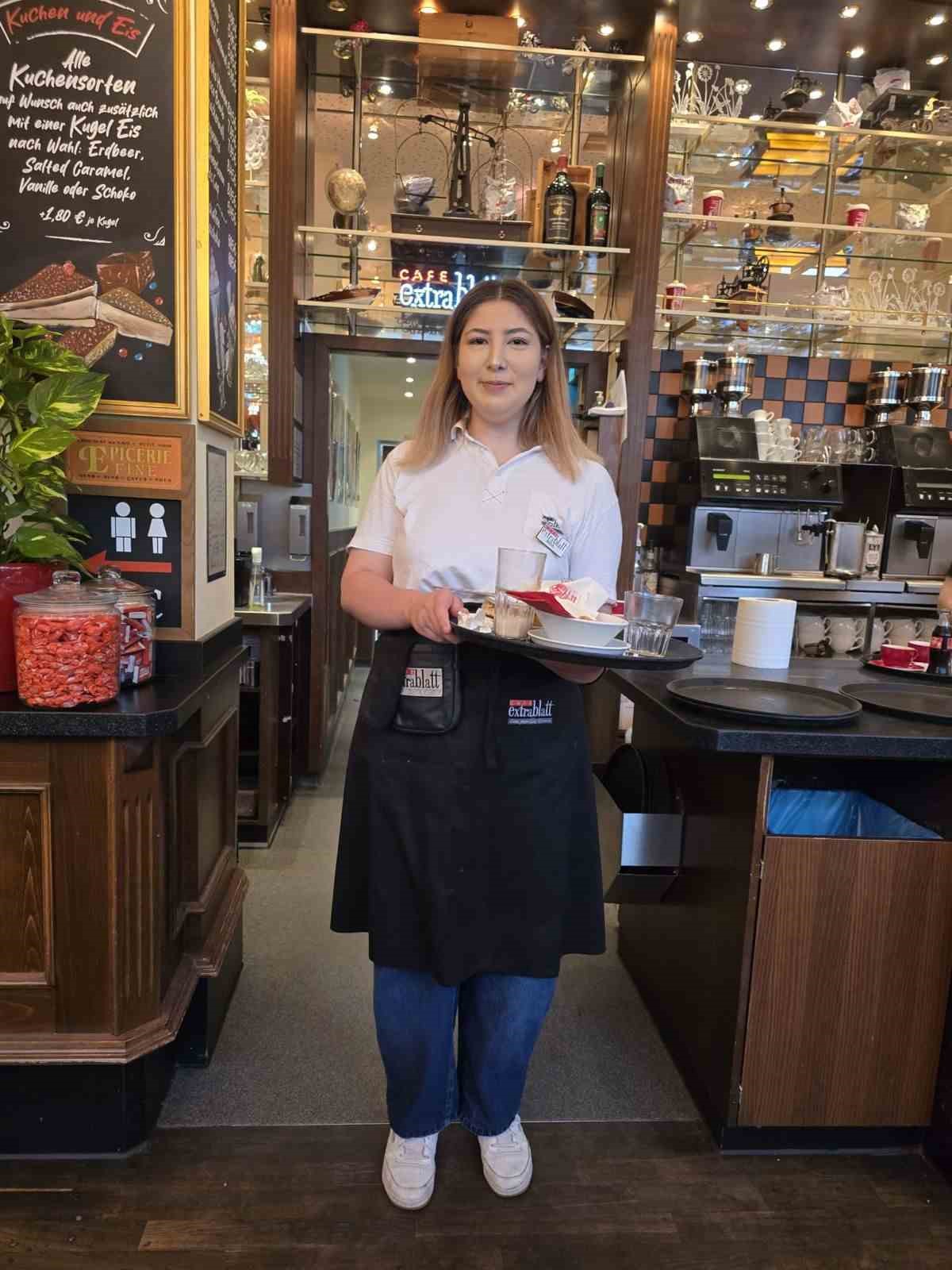 Turizm lisesi öğrencileri Almanya’da 90 günlük stajlarını tamamladı