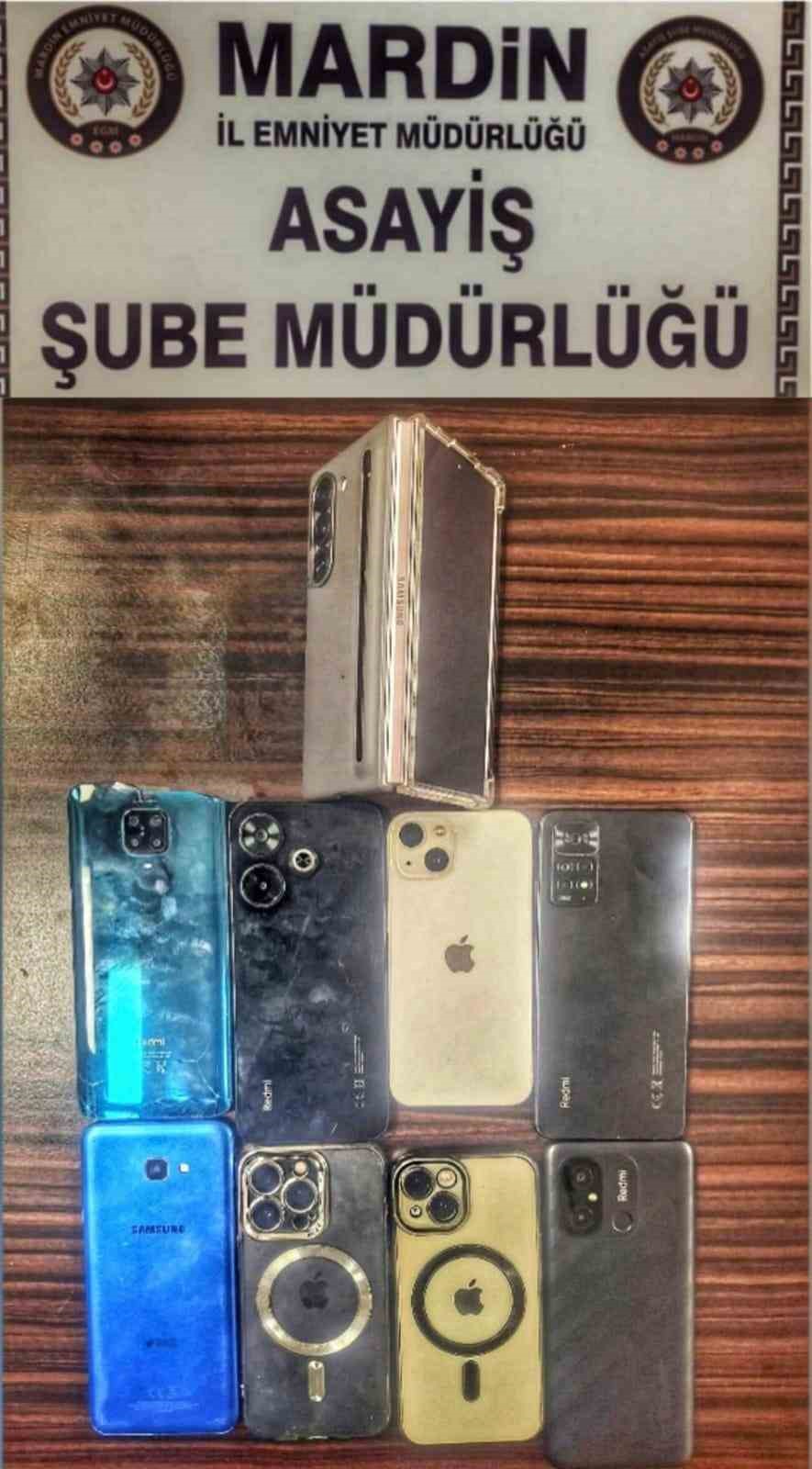 Mardin&rsquo;de hırsızlık ş&uuml;phelileri 4 saatte yakalandı
