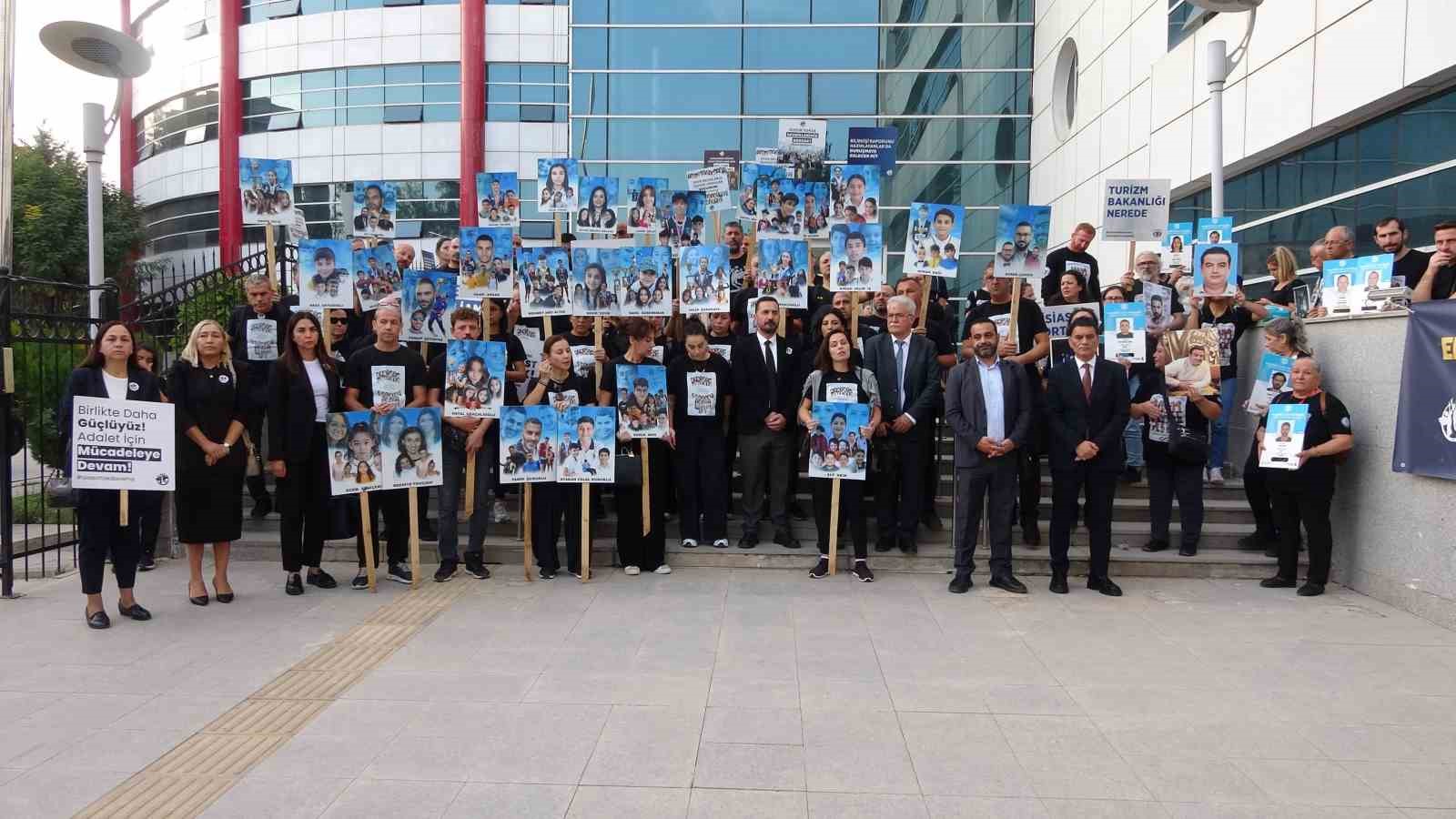 Kamu görevlilerinin yargılandığı Grand İsias Otel Davası ertelendi