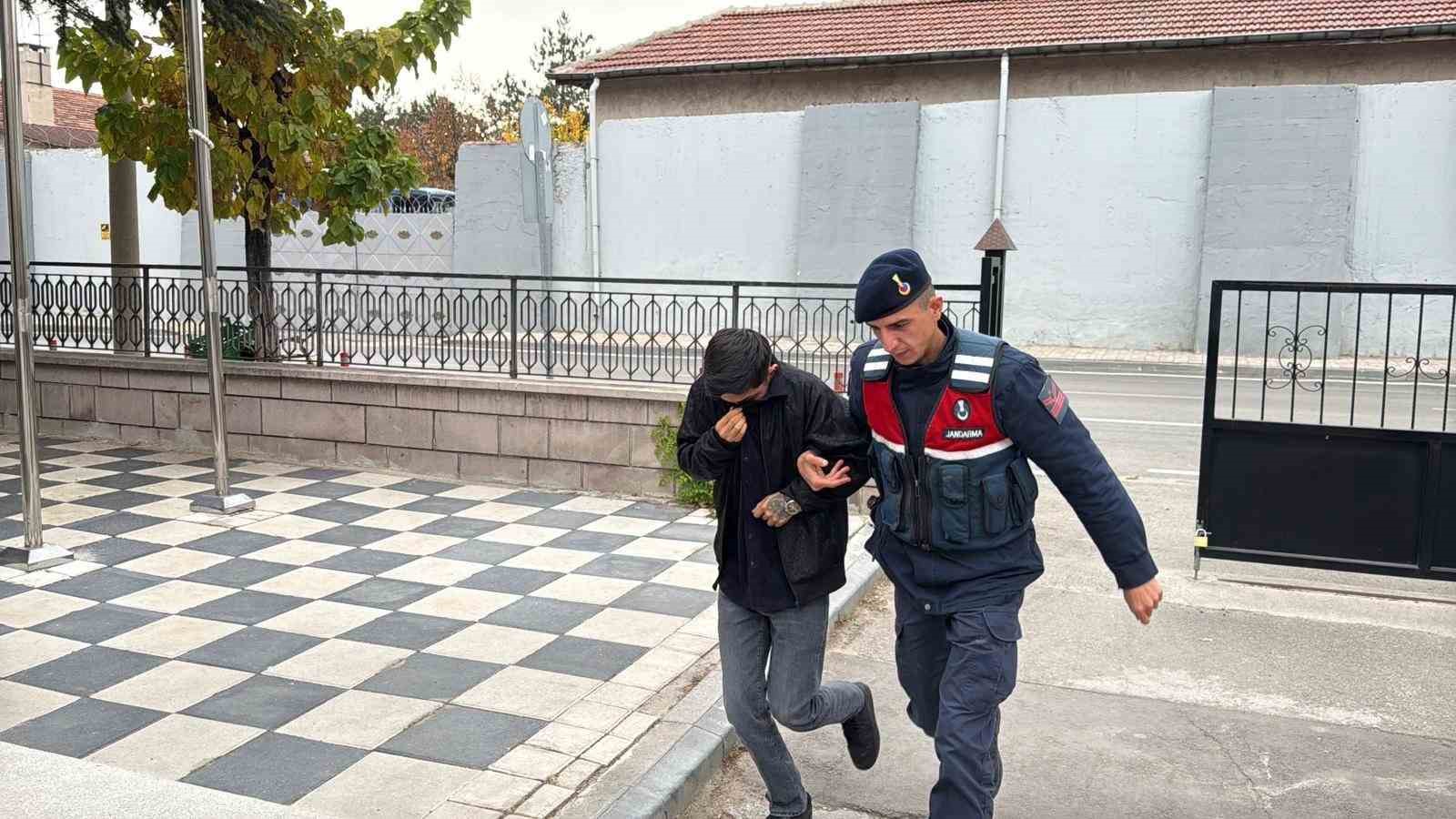 Afyonkarahisar merkezli 6 kentte telefon dolandırıcılarına operasyon
