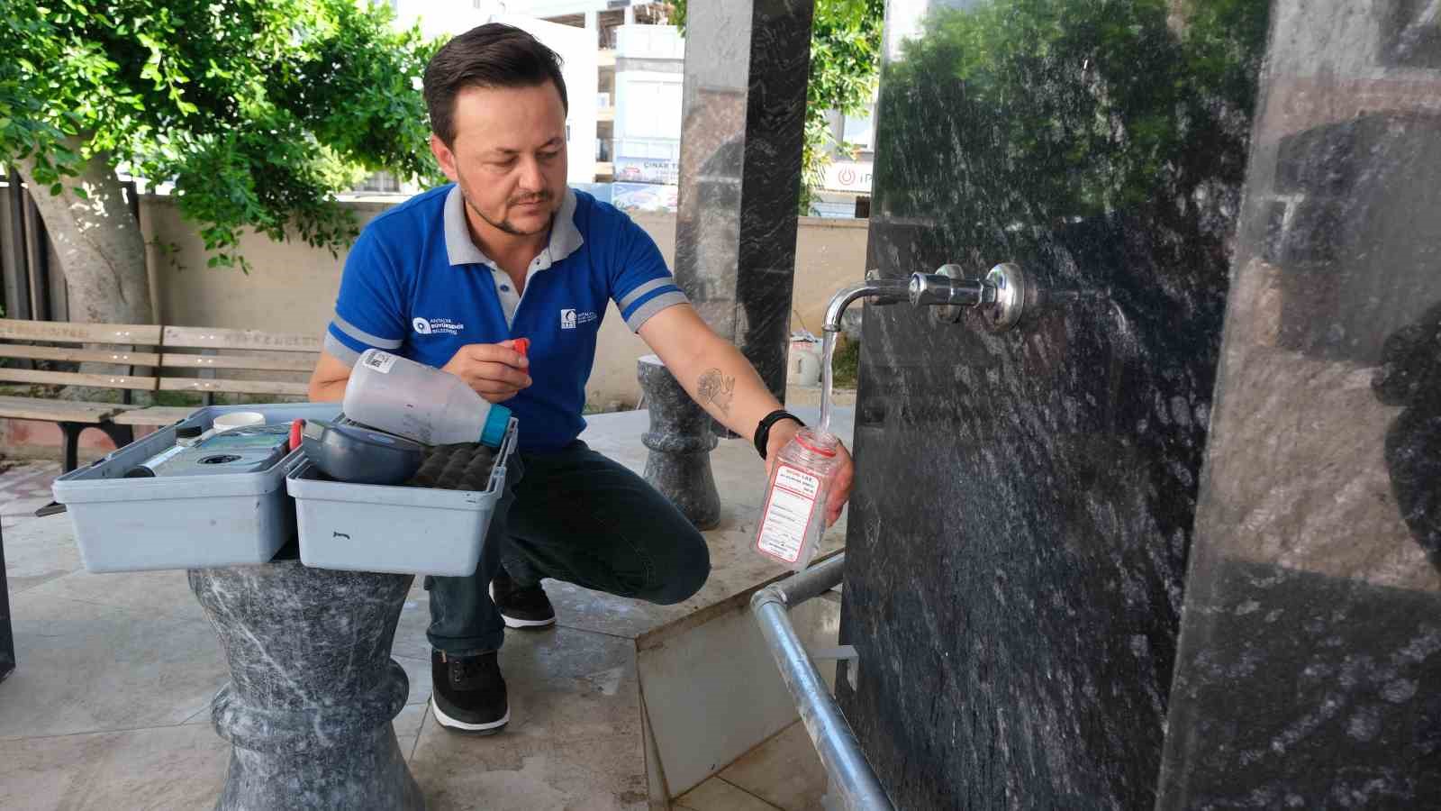 Antalya’nın içme suyu güvenliği için 19 ilçede 264 farklı noktadan su analizi yapılıyor