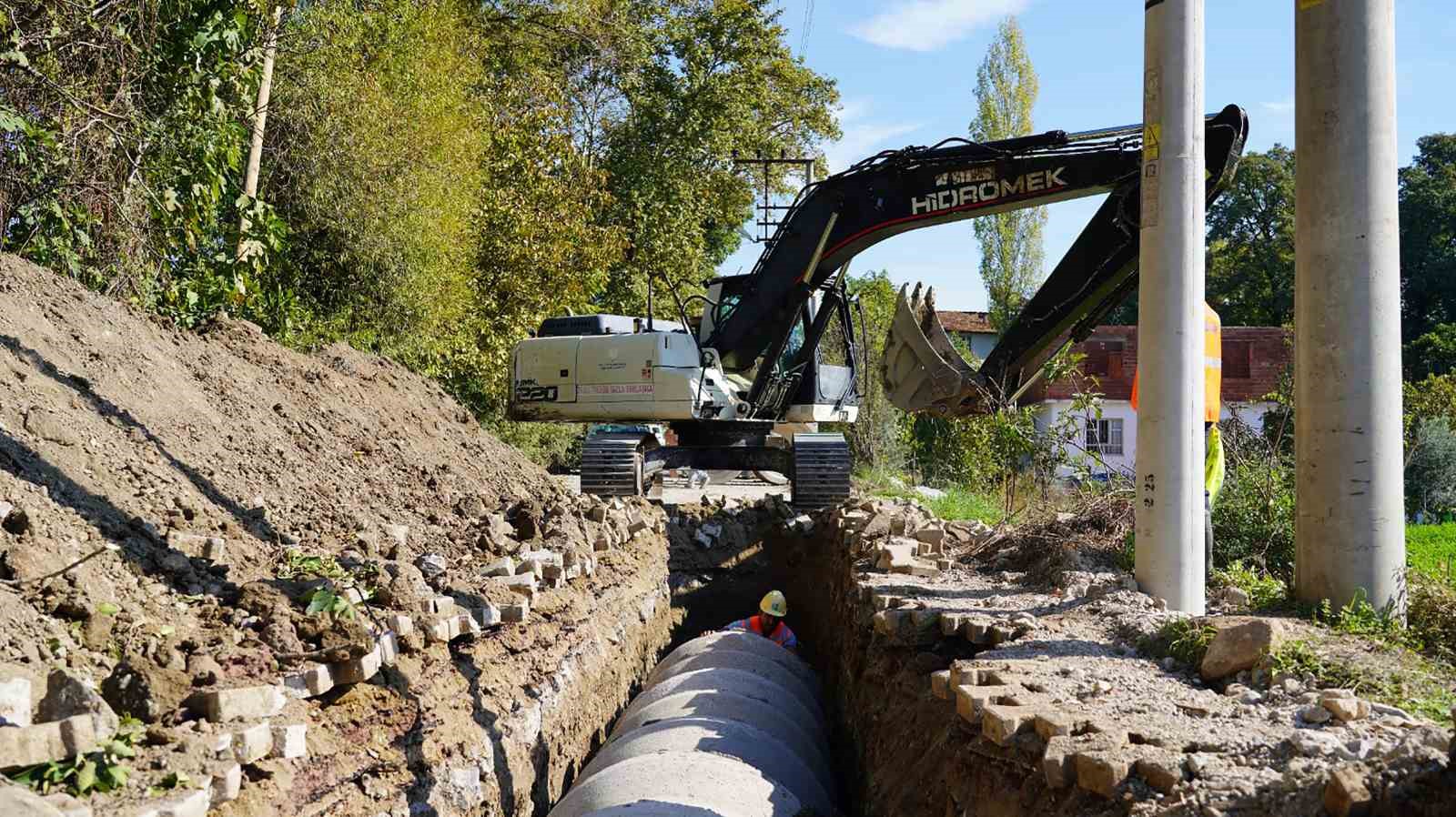 MUSKİ, K&ouml;yceğiz Zeytinalanı&rsquo;nda yağmur suyu taşkınlarının &ouml;n&uuml;ne ge&ccedil;iyor
