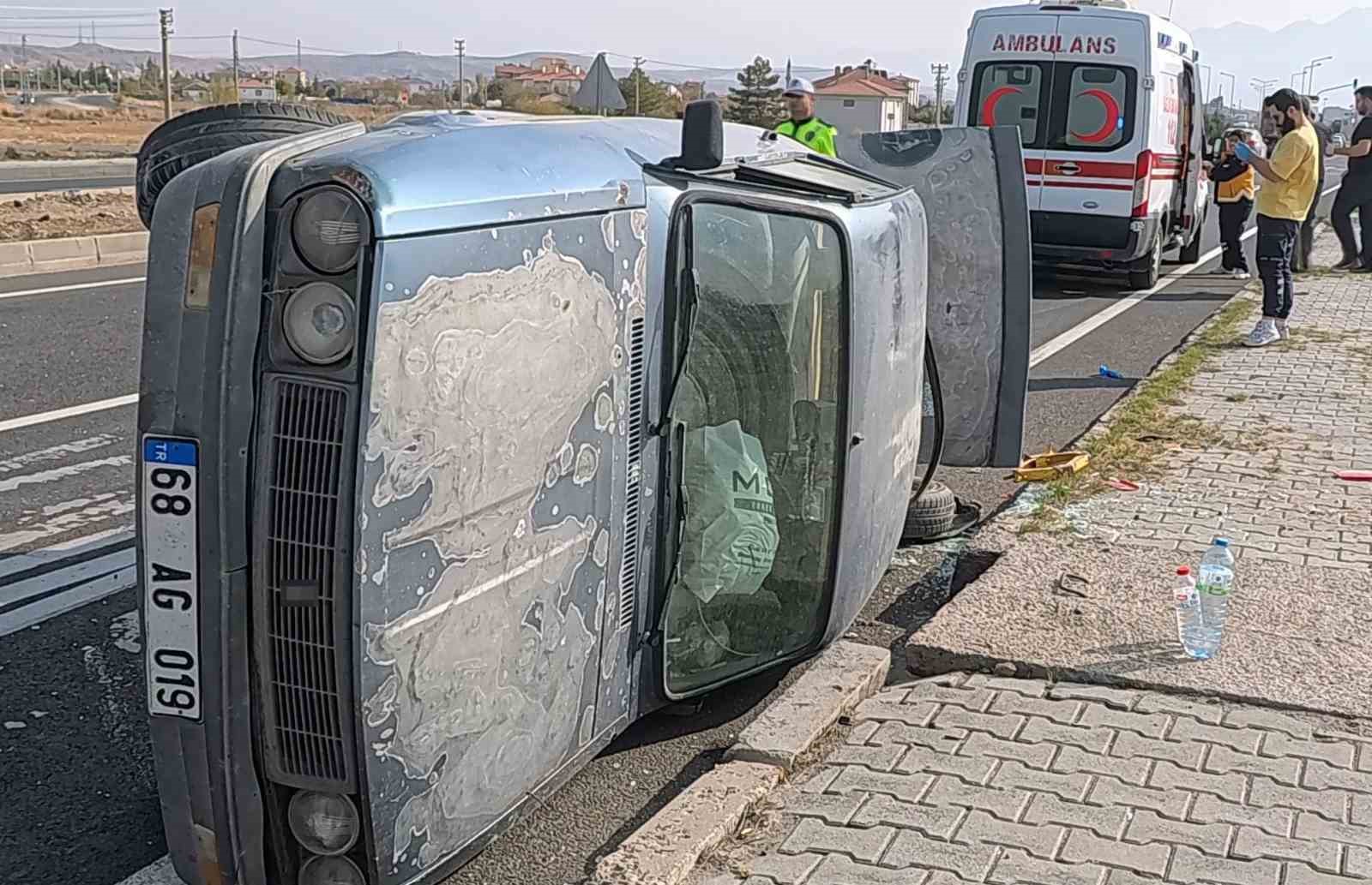 Aksaray’da tır ile otomobil çarpıştı: 3 yaralı