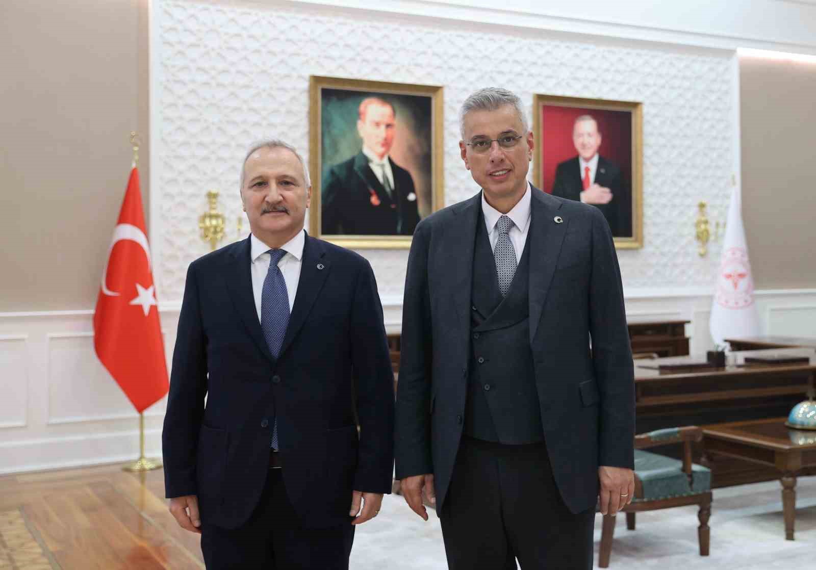 Sağlık Bakanı Memişoğlu, MHP Genel Başkan Yardımcısı Yurdakul’u kabul etti