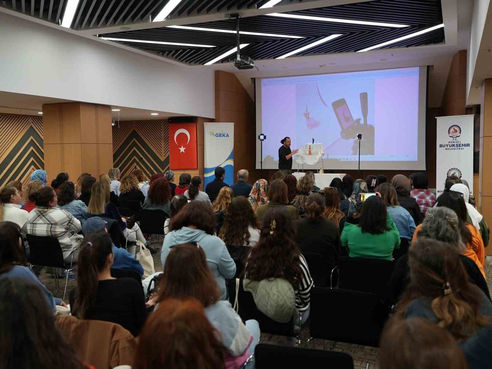 Denizlili &uuml;reten kadınlar e-ticaret yolculuğuna devam ediyor
