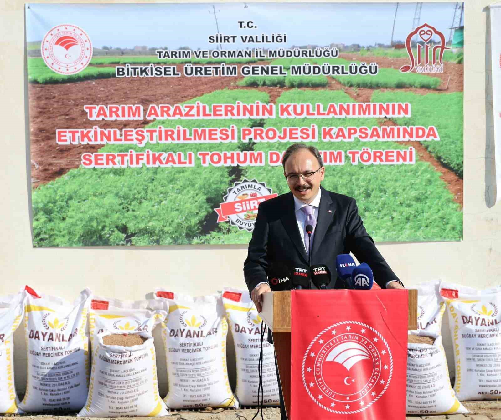 Siirt’te 203 ton kırmızı mercimek çiftçilere dağıtıldı