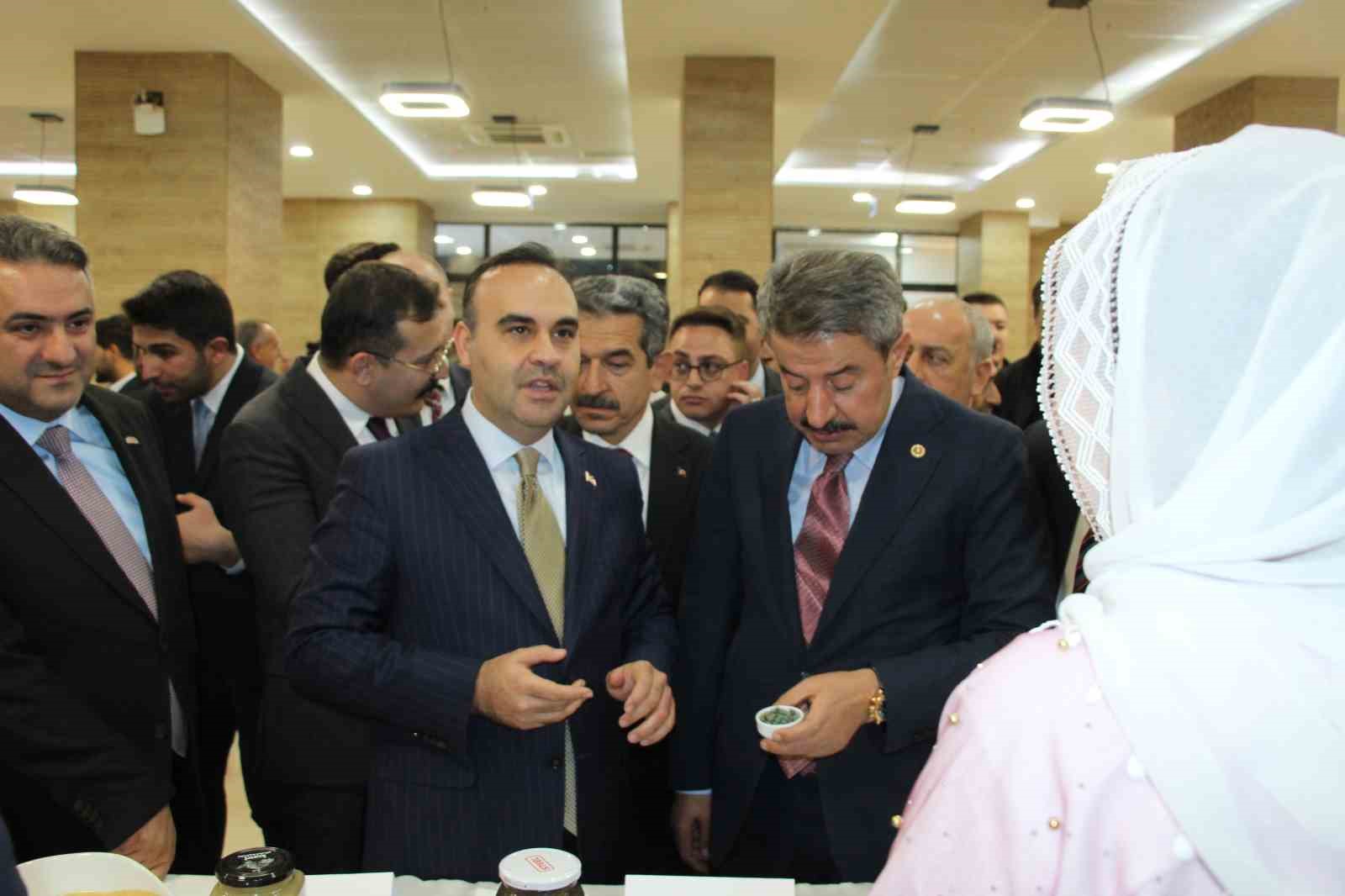 Bakan Kacır: "Şırnak’ta 341 milyon liralık 11 yeni projeyi hayata geçiriyoruz"
