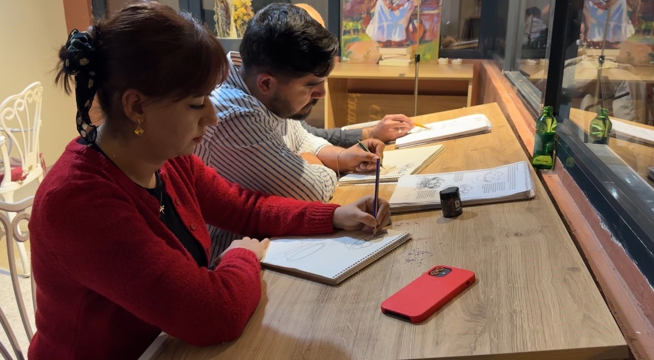 Kafe sanat merkezine dönüştürüldü