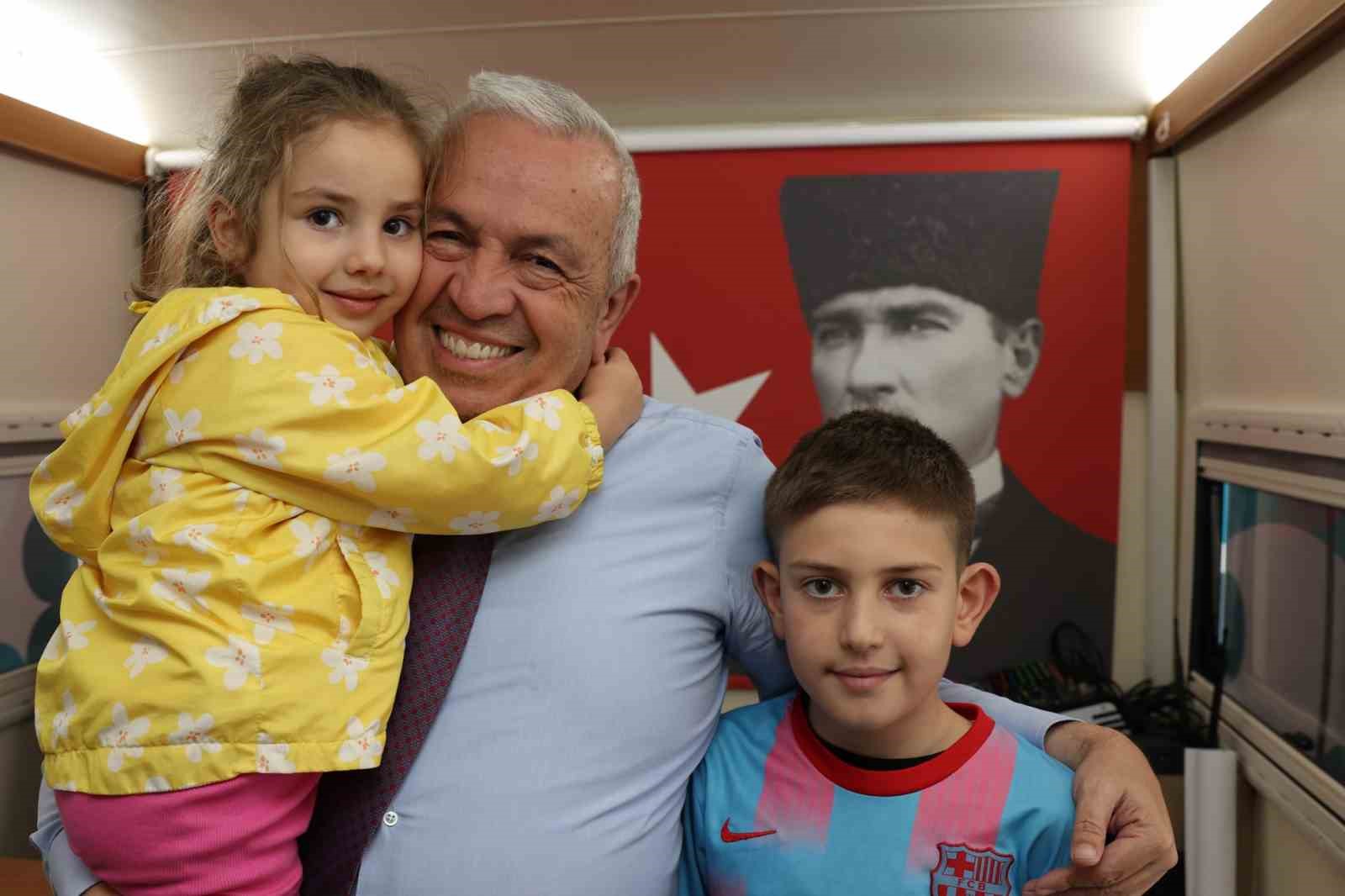 Başkan Şadi Özdemir: "Sorunları yerinde görüyor, adil çözümler üretiyoruz"