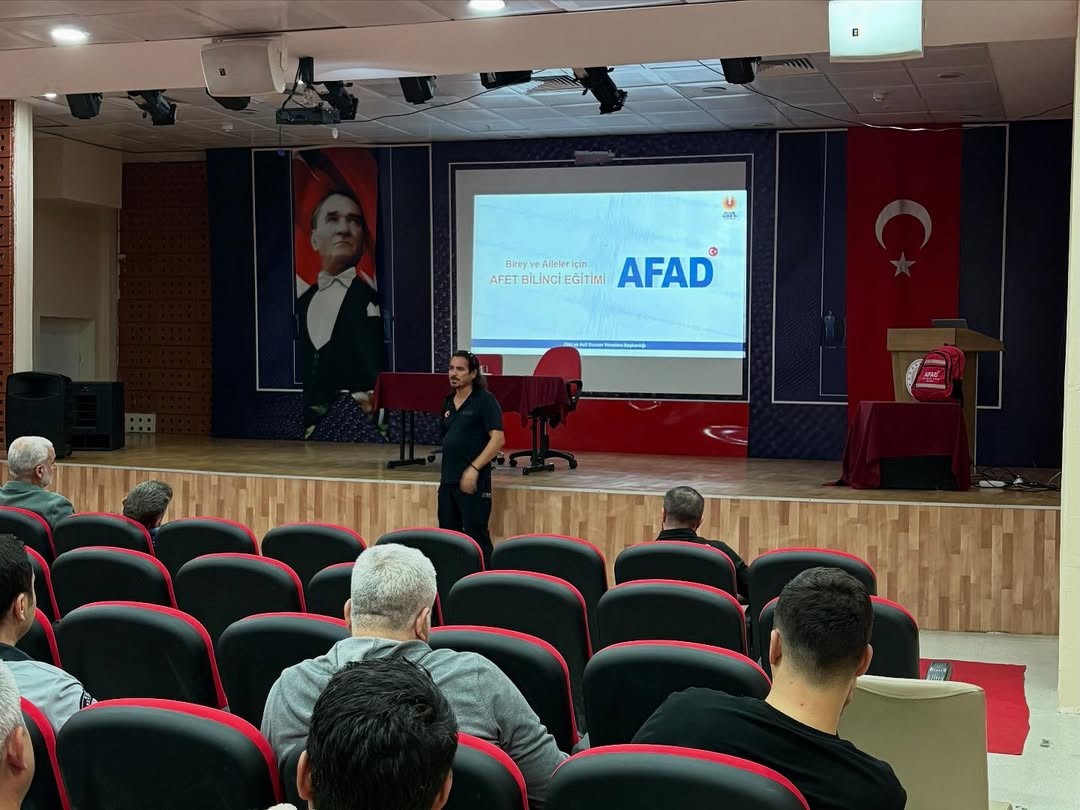 Muğla&rsquo;da afet bilinci ve farkındalık eğitimi
