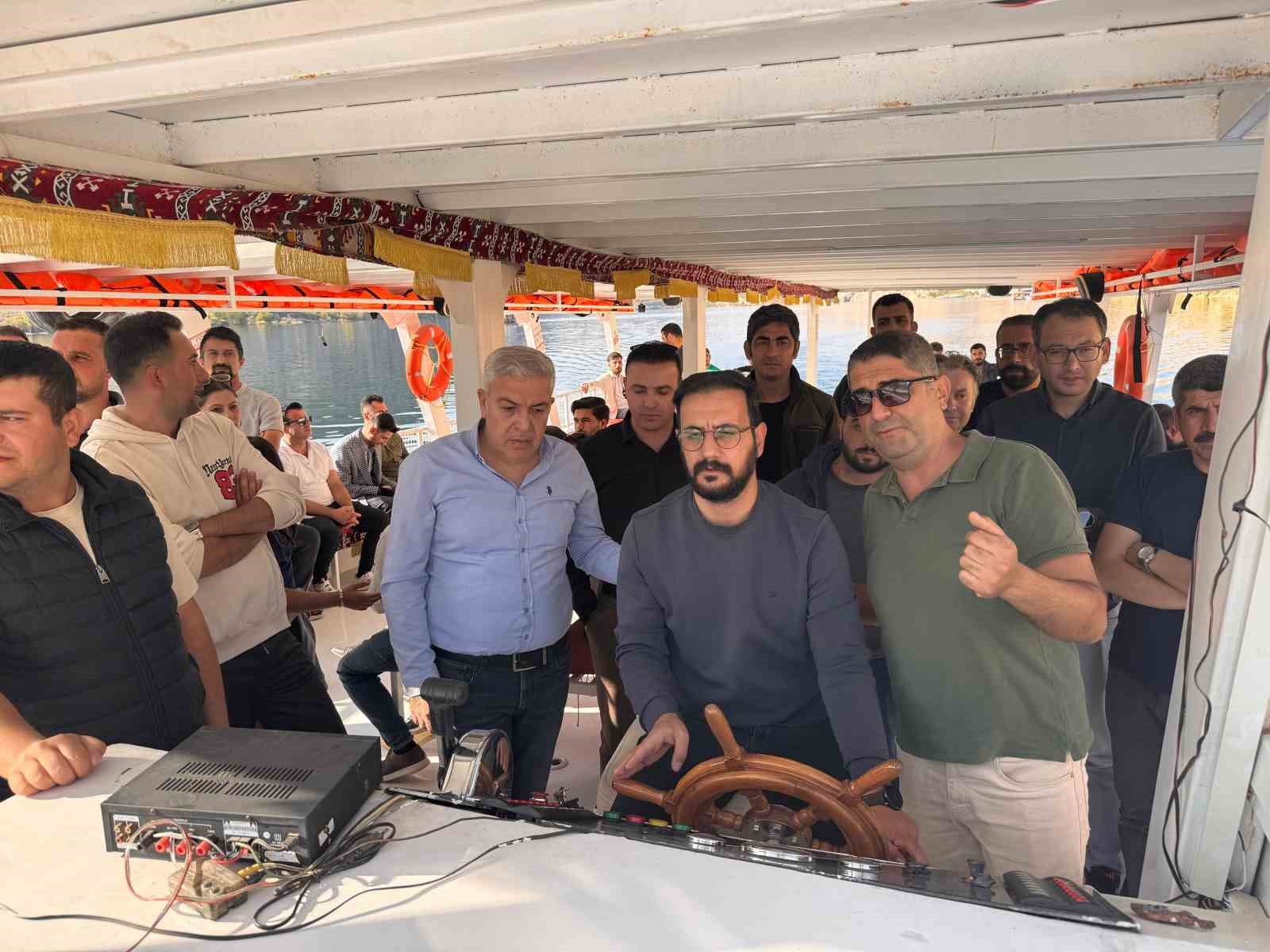 Halfeti’de gemi sevk ve idare belgesi sınavı yapıldı