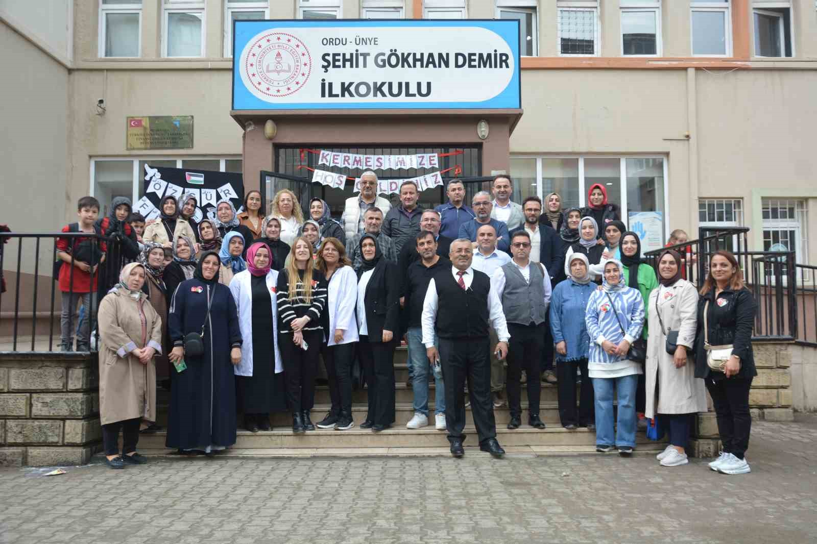 Ordu’da ilkokul öğrencilerinden Gazze’ye yardım eli