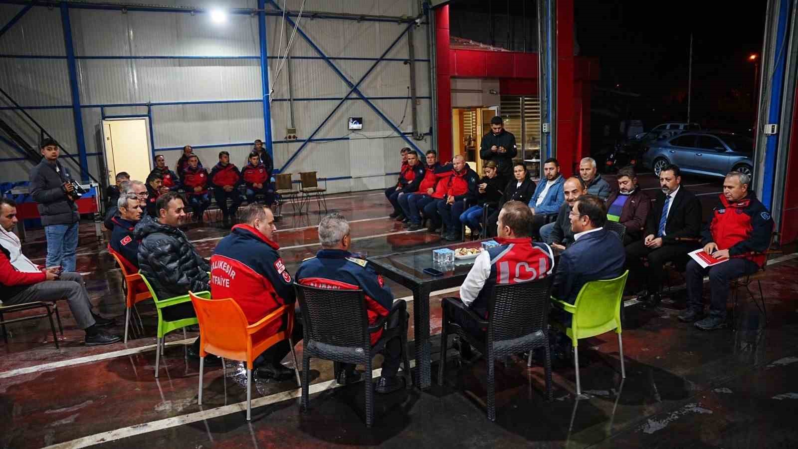 Ahmet Akın’dan Sındırgı’ya moral ziyareti