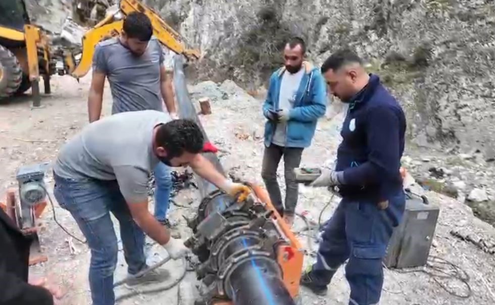 Honaz Belediyesi kaynakları verimli kullanarak 17 bin dönüm araziyi suya kavuşturdu