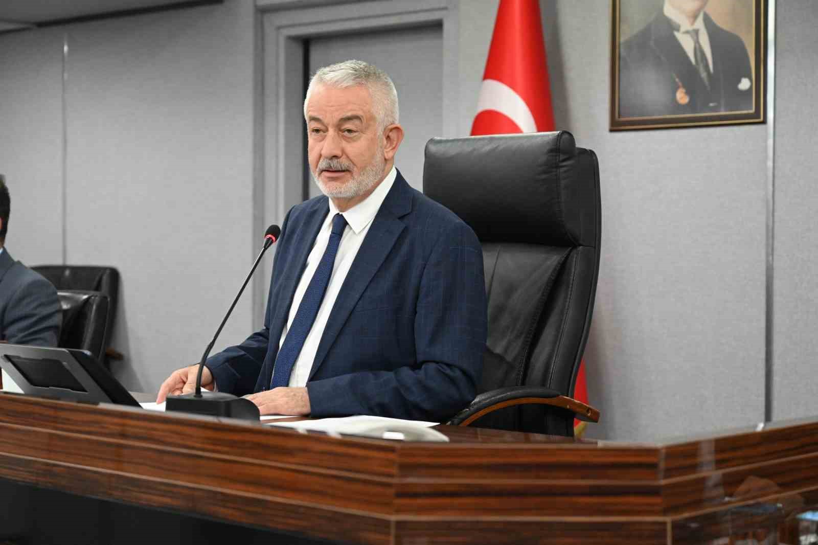 Başkan Başdeğirmen, başarılı sporcuları ödüllendirdi
