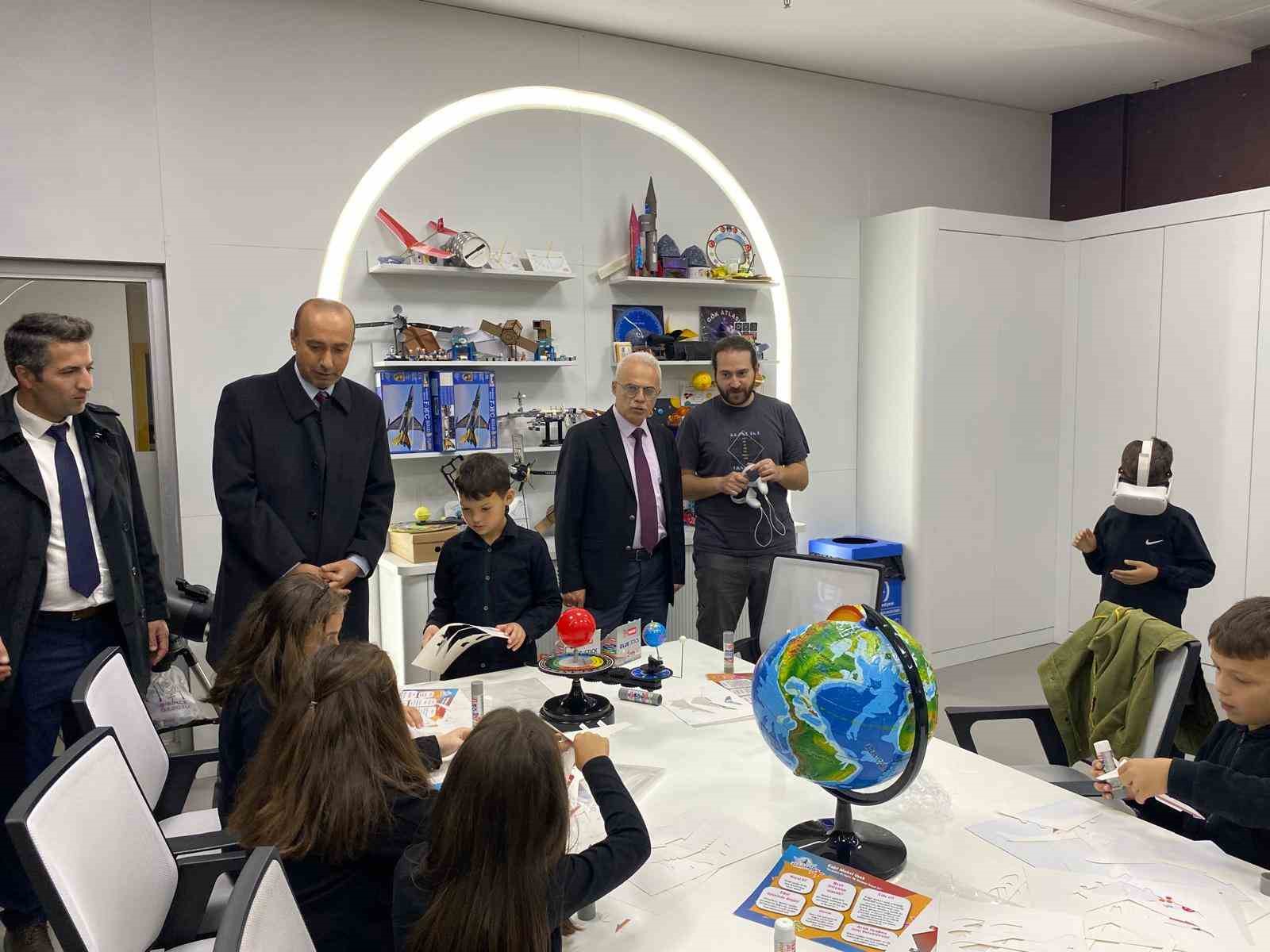 Arslantürk "Bilim Merkezi gençlerin gelişmesine büyük fırsat"