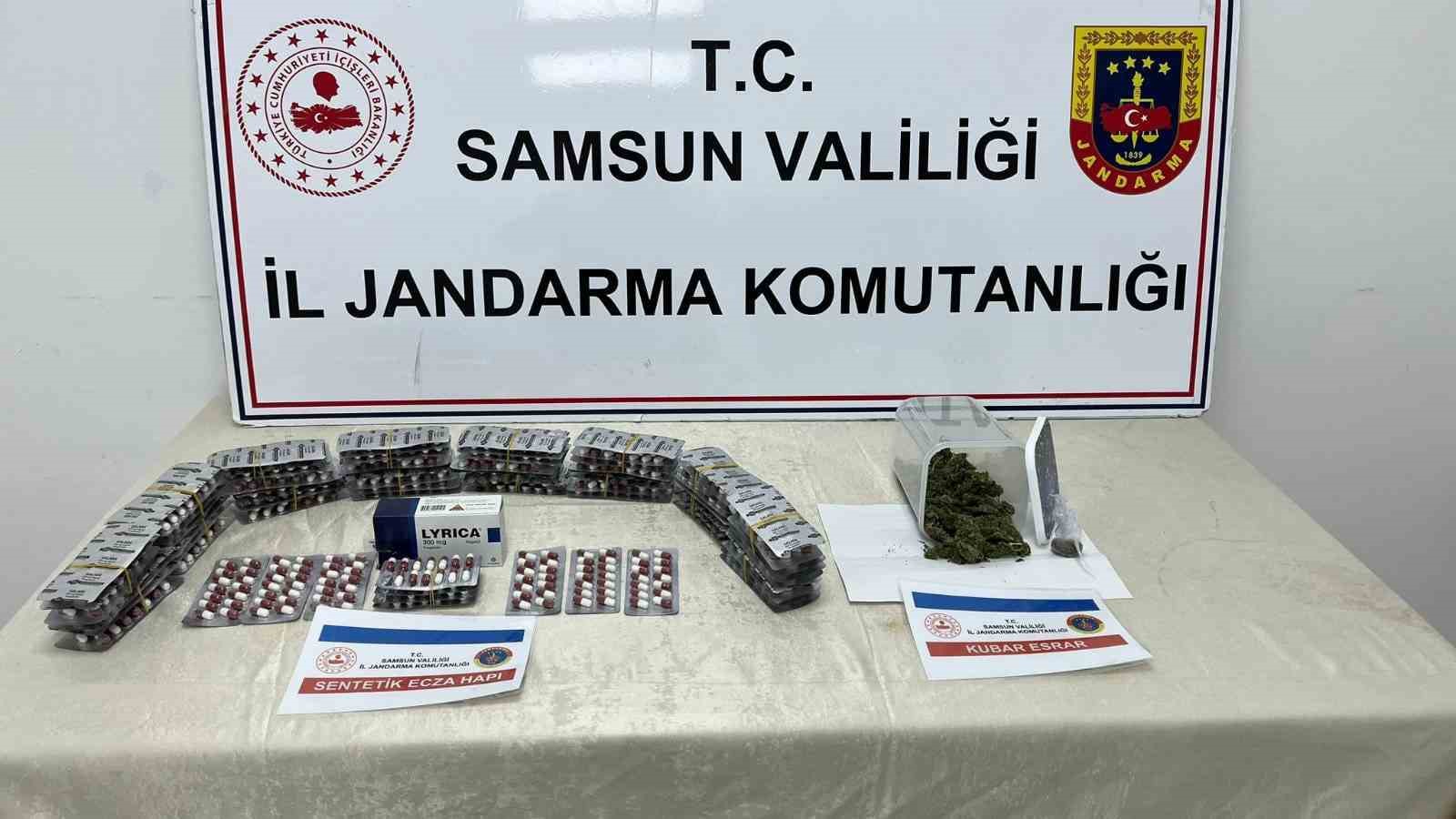 Samsun’da jandarmadan silah ve uyuşturucu operasyonu