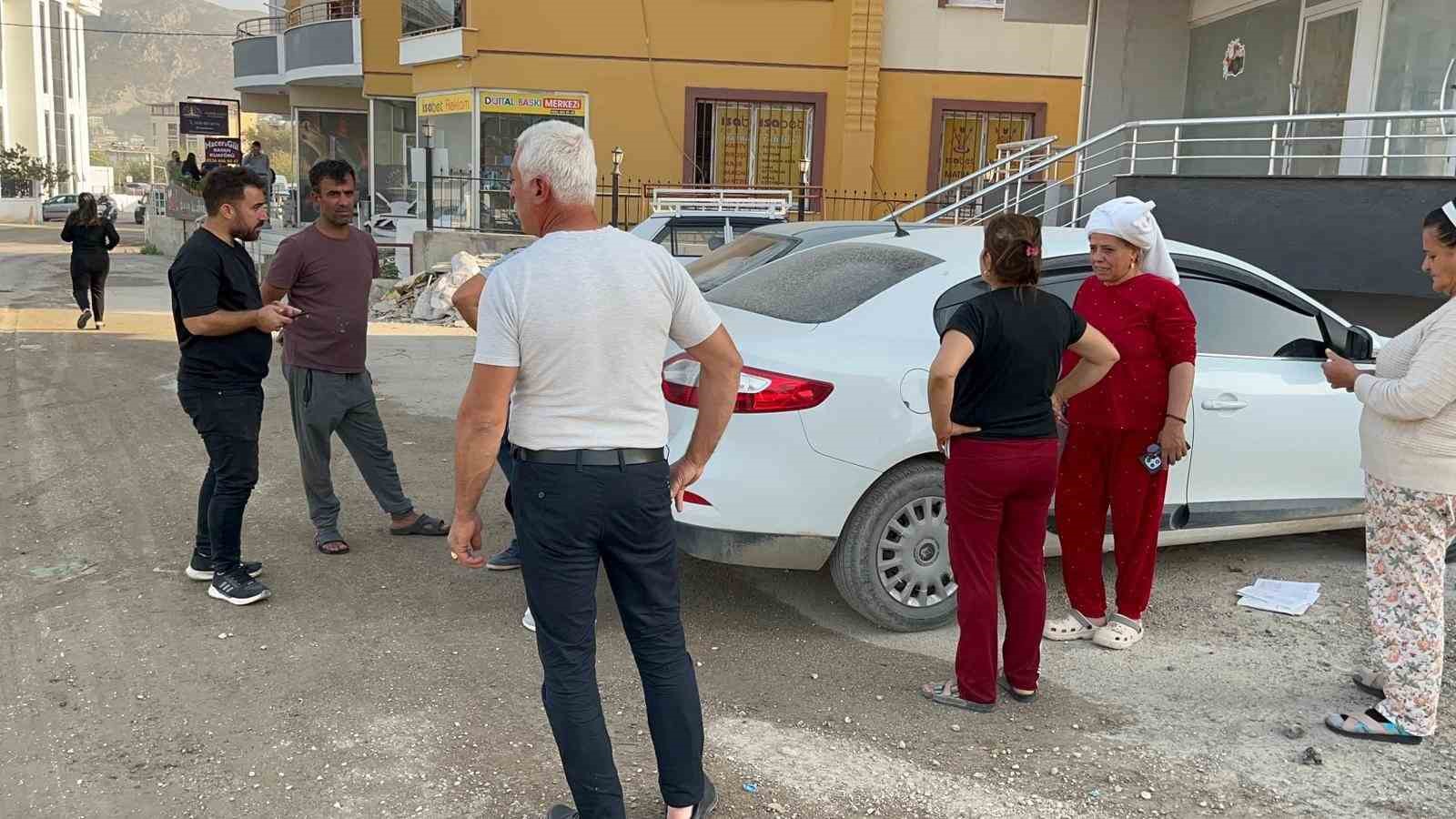 Hatay’da deprem vatandaşları korkuttu