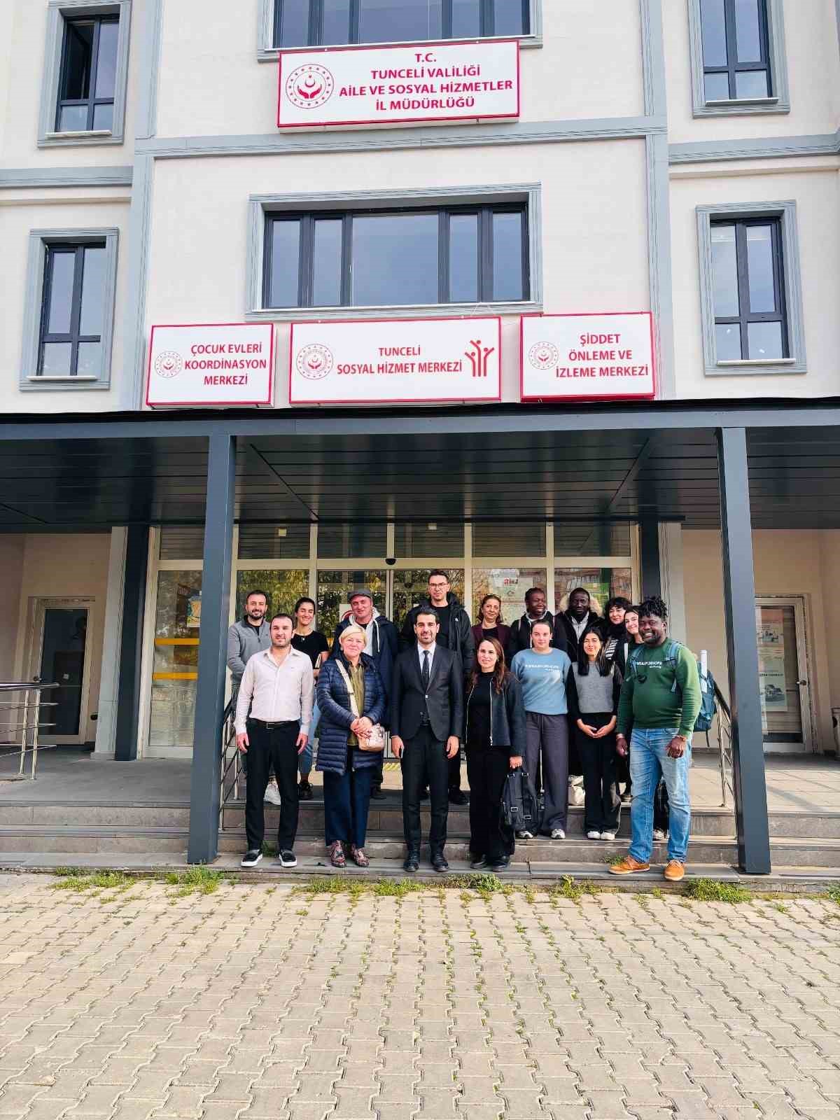 Tunceli’de, kadınların ekonomik güçlenmesi için uluslararası köprü kuruldu