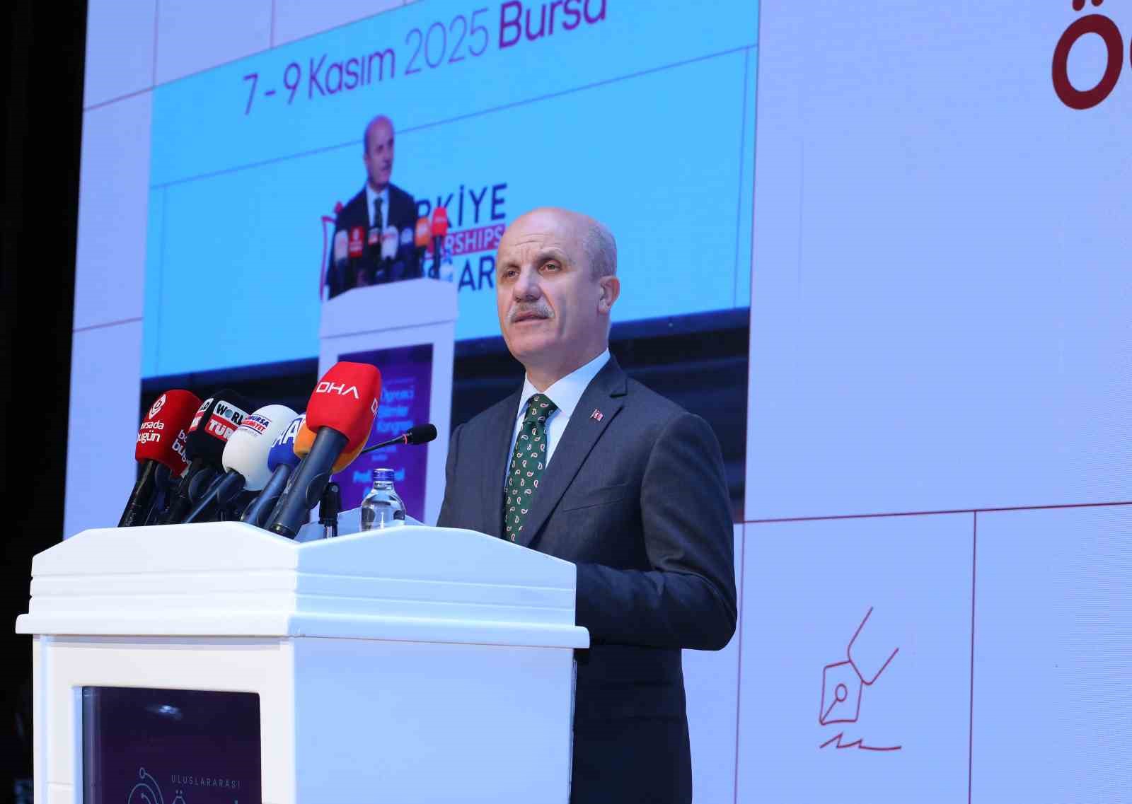 YÖK Başkanı Özvar: "Yükseköğretim Kalite Kurulu, Avrupa Yükseköğretim Alanında Kalite Güvencesi bağlamında sınır ötesi akreditasyon yapma yetkisine kavuştu"