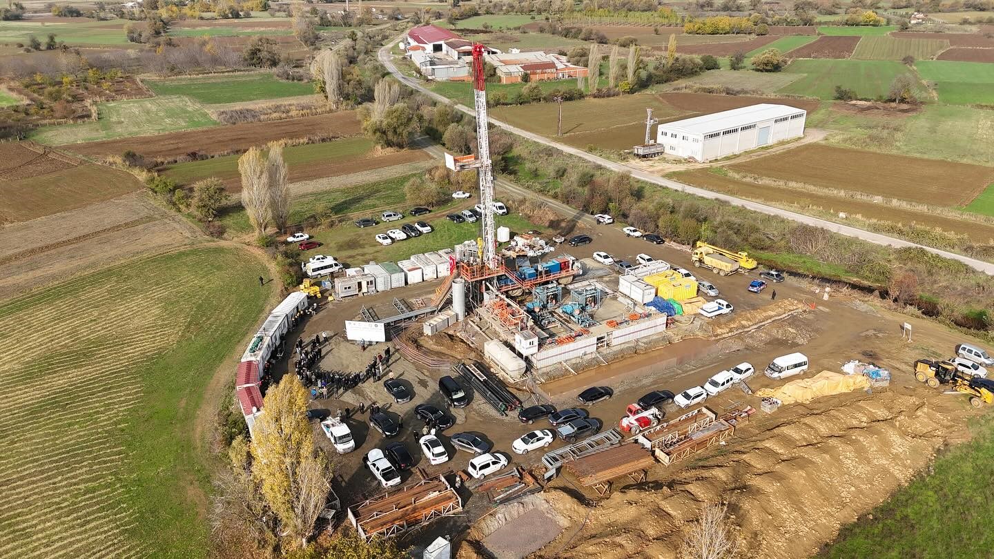 Simav Sera Organize Tarım B&ouml;lgesi&rsquo;nde yeni sondaj
