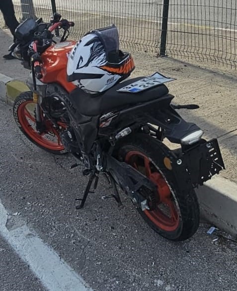Karabük’te üst geçit yakınında zincirleme kaza: 2 motosiklet sürücüsü yaralandı