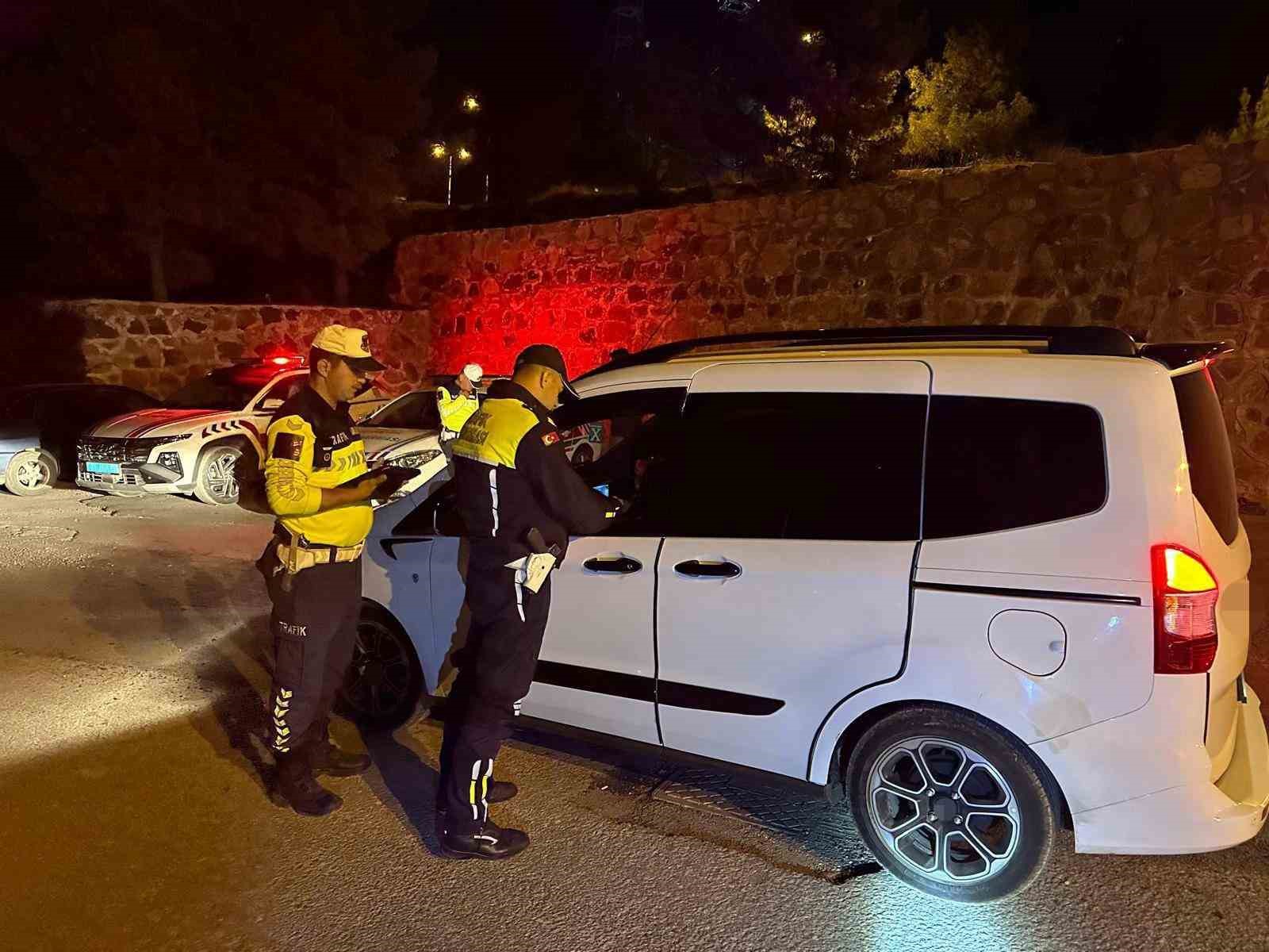 Kilis’te jandarmadan alkol denetimi