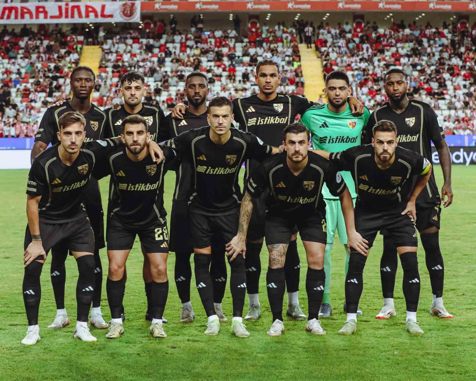 Kayserispor zoru başarmak istiyor