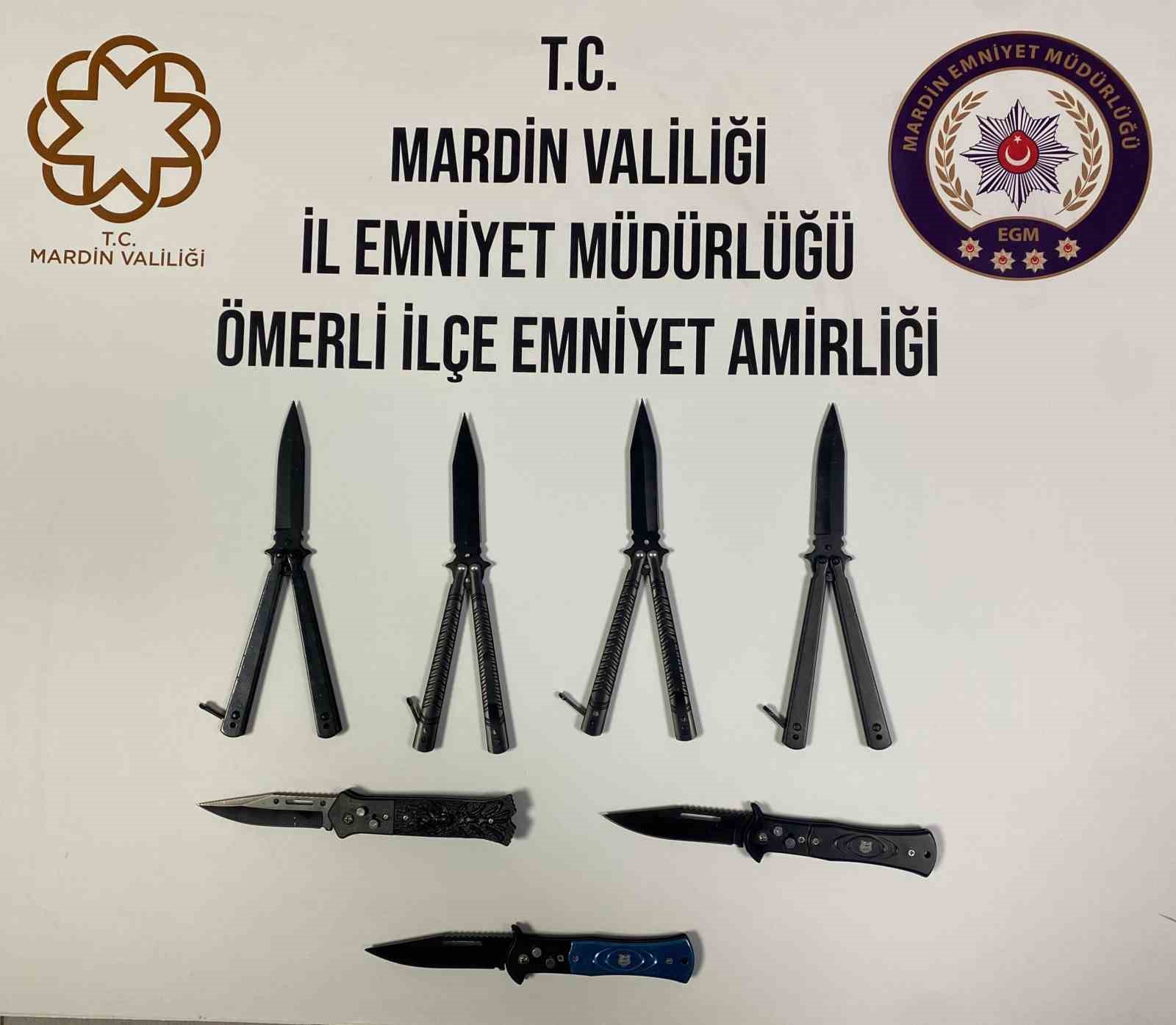 Mardin’de seyyar satıcıda kelebek ve sustalı bıçak yakalandı