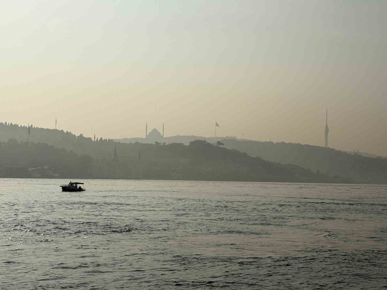 İstanbul’da sis boğaz çevresinde etkili oluyor