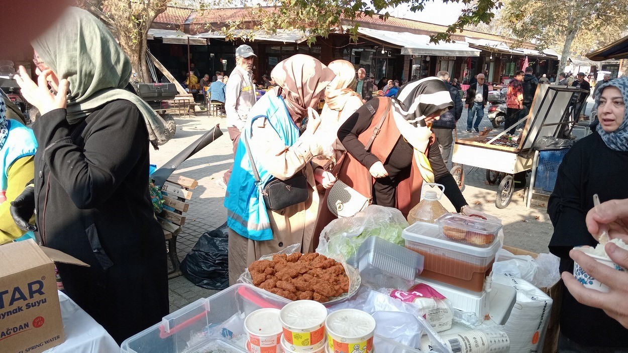 Mudanya&rsquo;dan Gazze&rsquo;ye yardım eli
