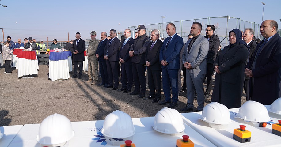 ET&Uuml; Spor Bilimleri Fak&uuml;ltesi&rsquo;nin yeni hizmet binasının temeli atıldı
