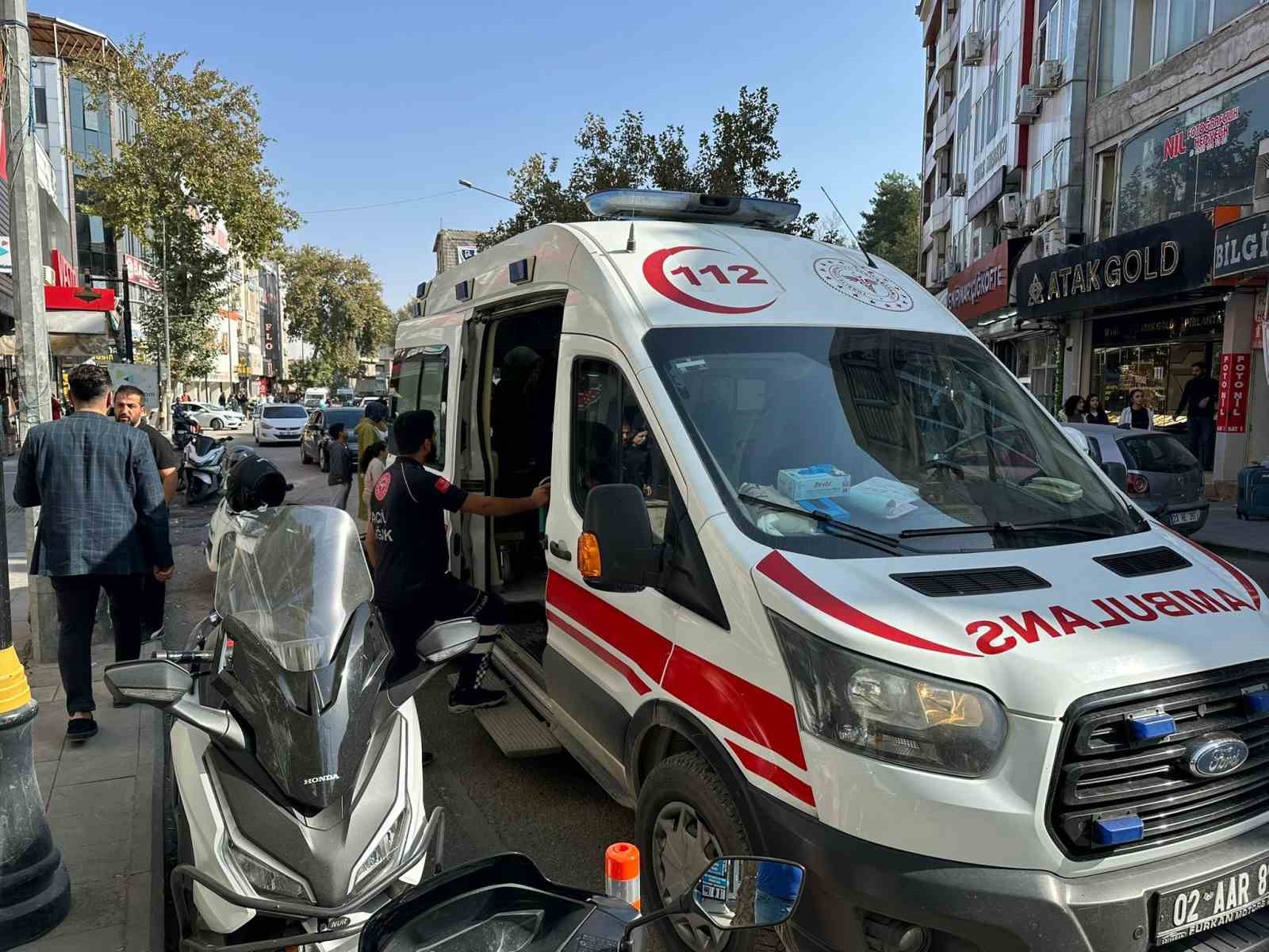 Motosikletin &ccedil;arptığı &ccedil;ocuk yaralandı
