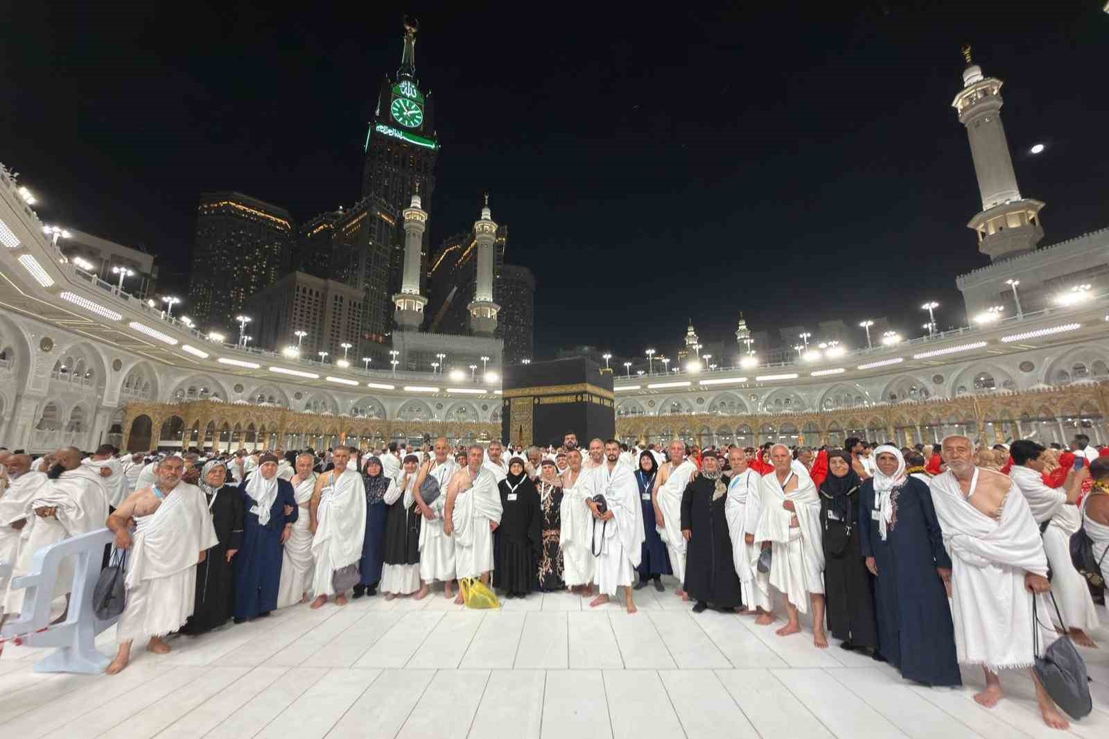 Umre ziyaretinde ikinci kafile yurda döndü