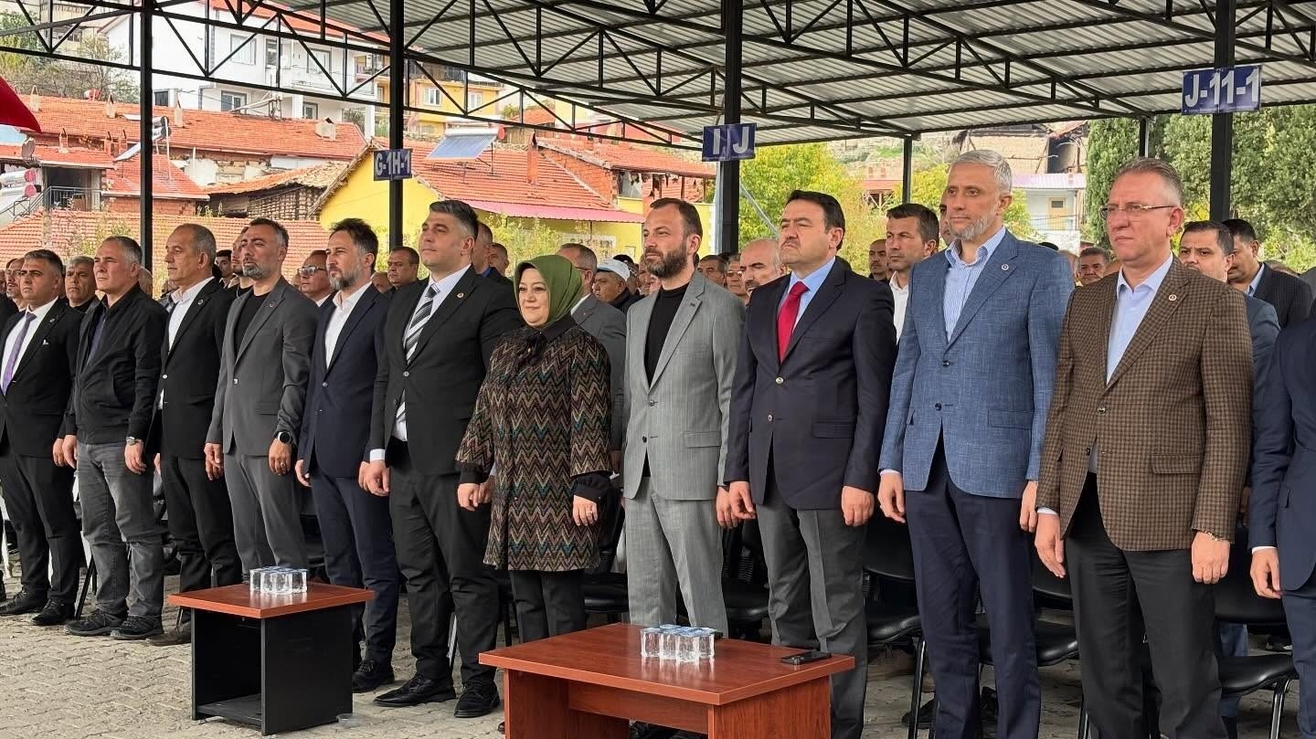 G&ouml;kler beldesi doğalgaza kavuşuyor
