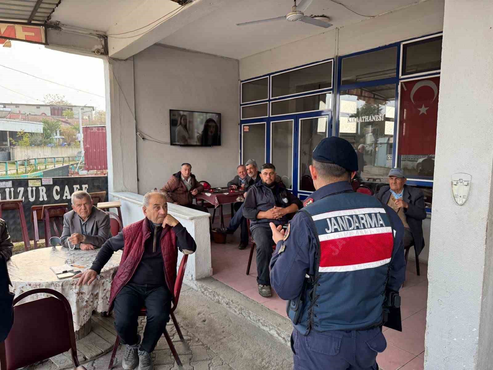 Uzunk&ouml;pr&uuml;&rsquo;de vatandaşlar dolandırıcılık olayları konusunda bilgilendirildi
