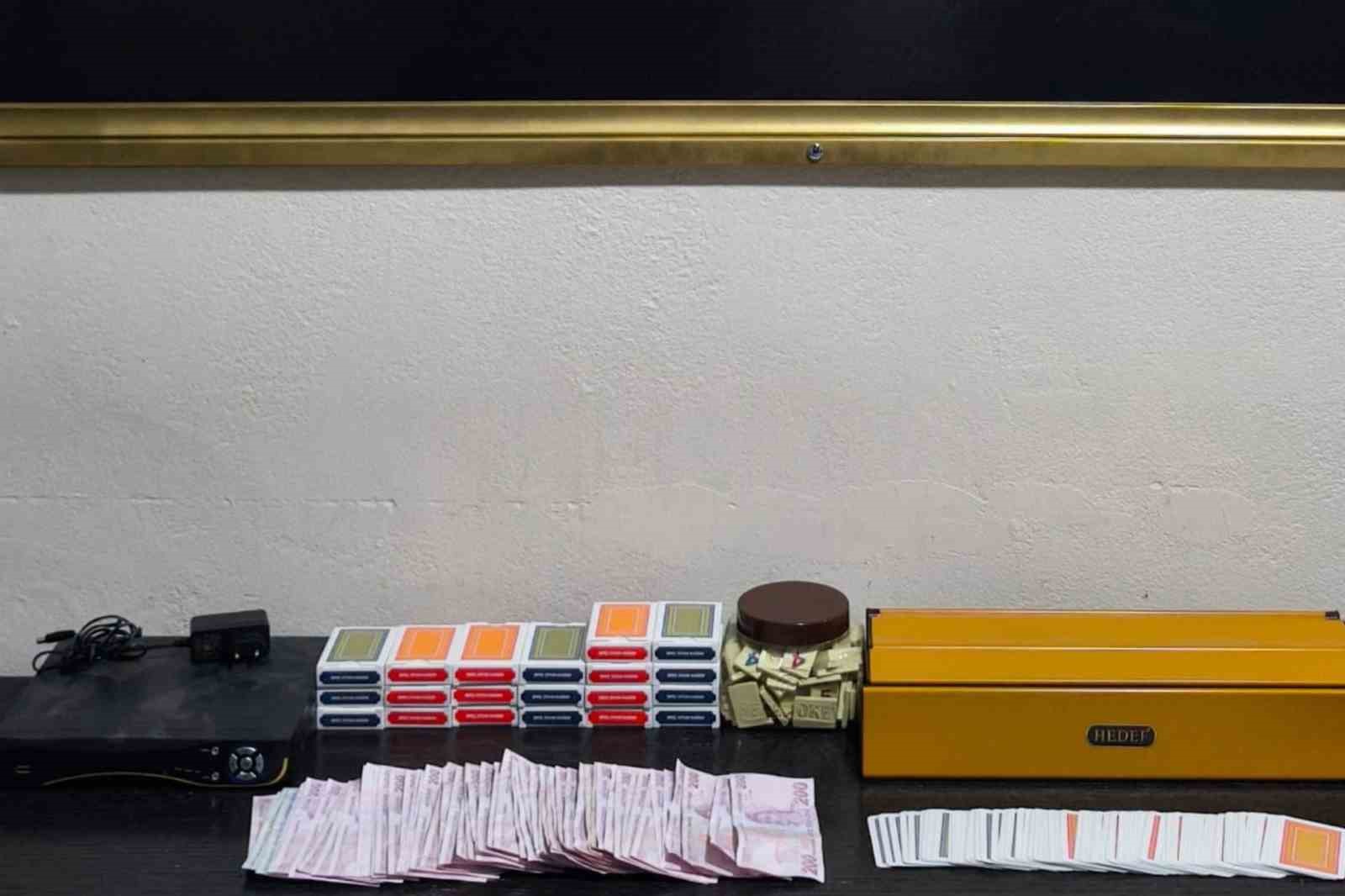 Kırıkkale’de "dernek" görünümlü kumarhane deşifre edildi: 110 bin lira ceza kesildi