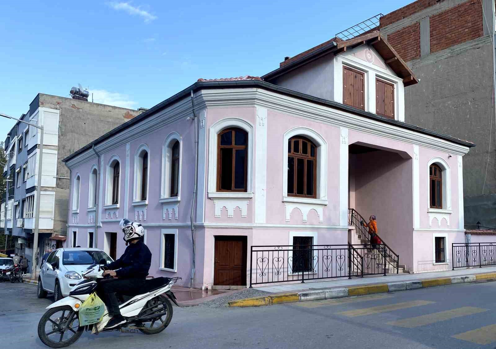 Milli mücadele ruhu tarihi evde yaşatılacak