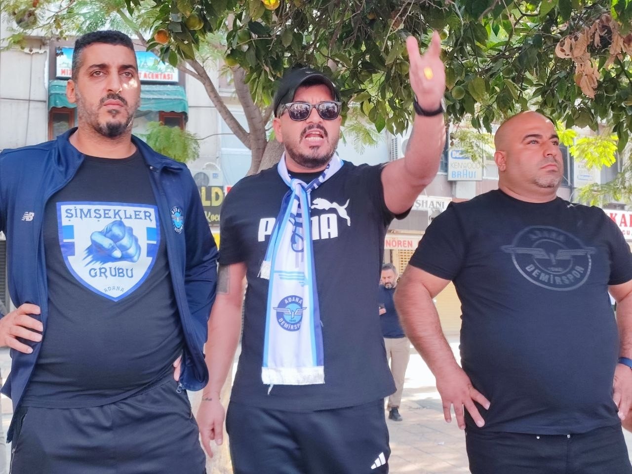 Adana Demirspor tribün lideri Sercan Ergücü: "Takım iyiyken herkes bizim yanımızdaydı"