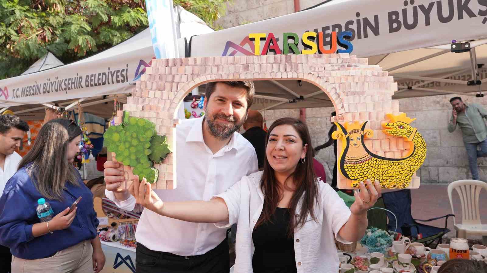 Başkan Boltaç, Tarsus Festivalinde üreticilerle buluştu